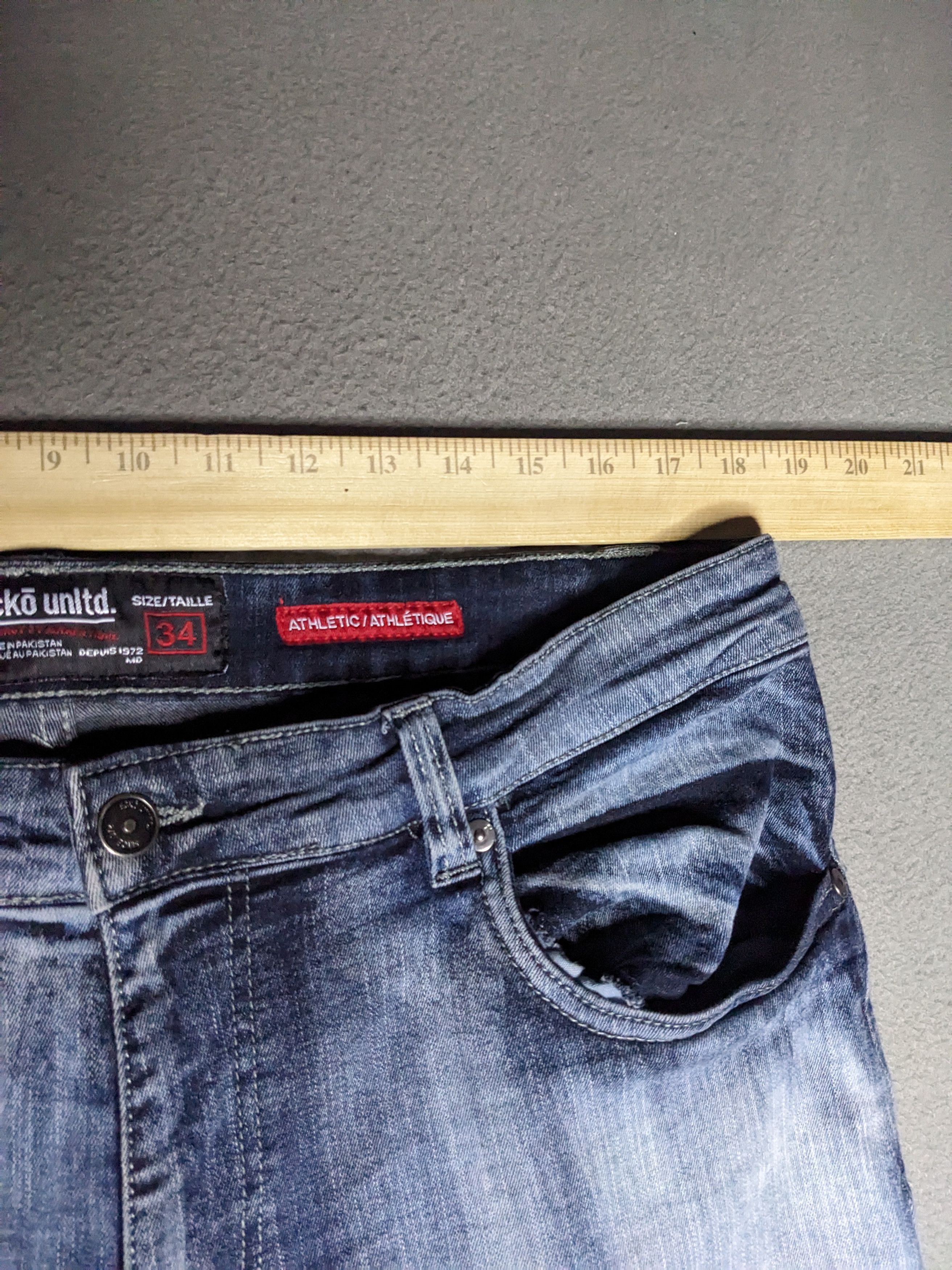 Ecko Unltd. VTG Ecko Unltd Y2K Jeans 34x32 Light Wash Wide Denim Logo Size US 34 / EU 50 - 18 Thumbnail