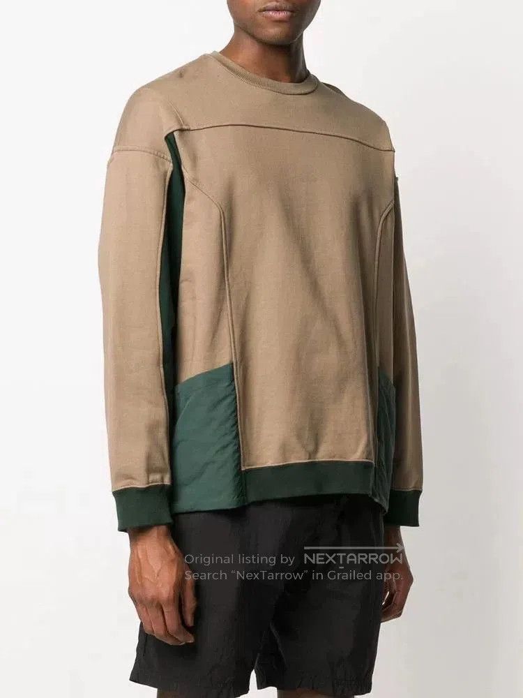 White Mountaineering contrasted sweat shirt with functional pockets. Size US S / EU 44-46 / 1 - 7 Thumbnail