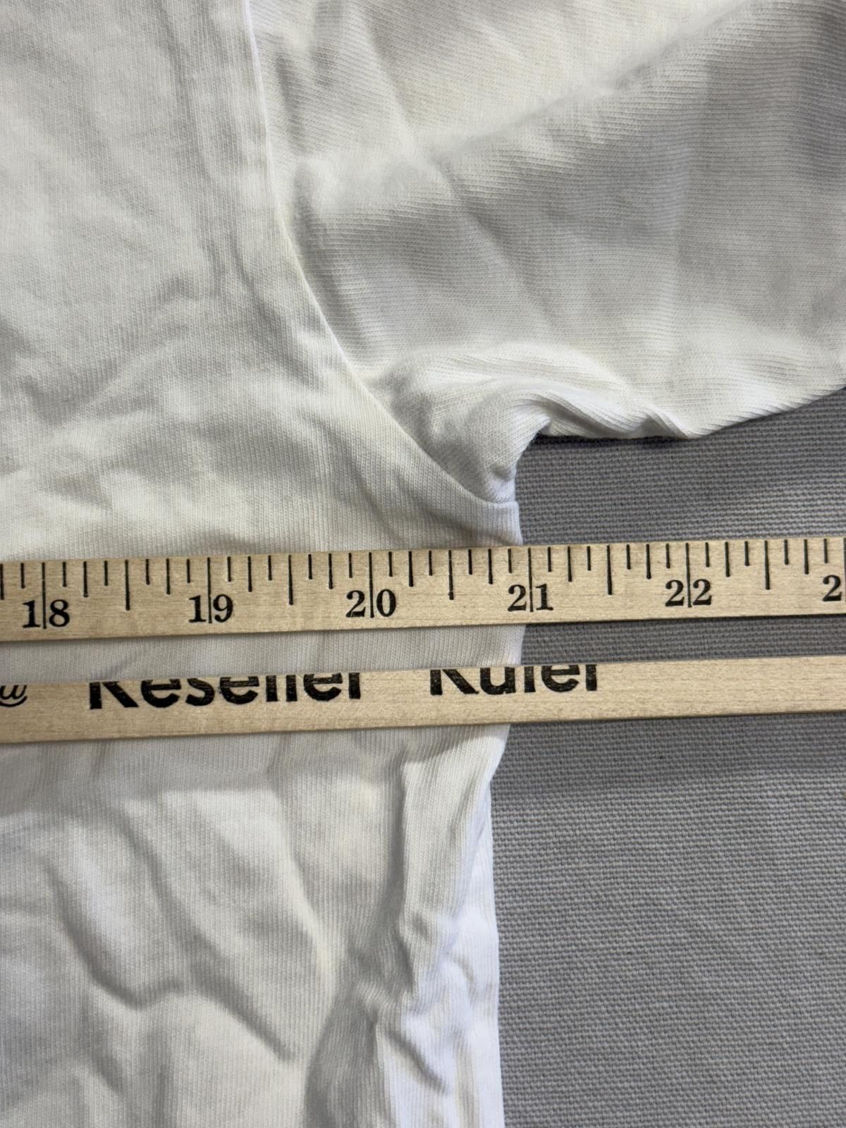 Billie Eilish Billie Eilish T-shirt Happier Than Ever World Tour 2022 - S Size US S / EU 44-46 / 1 - 6 Thumbnail