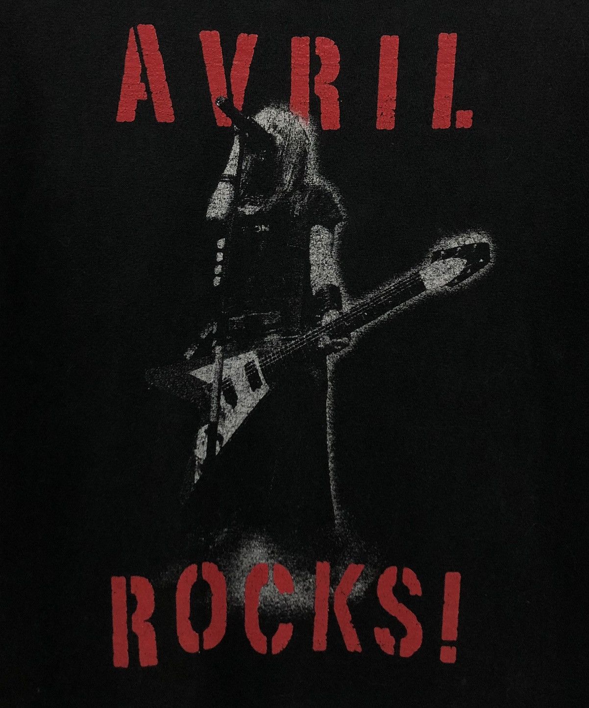 Band Tees Vintage AL 03 Avril Lavigne Rocks T-Shirt Size US S / EU 44-46 / 1 - 3 Thumbnail