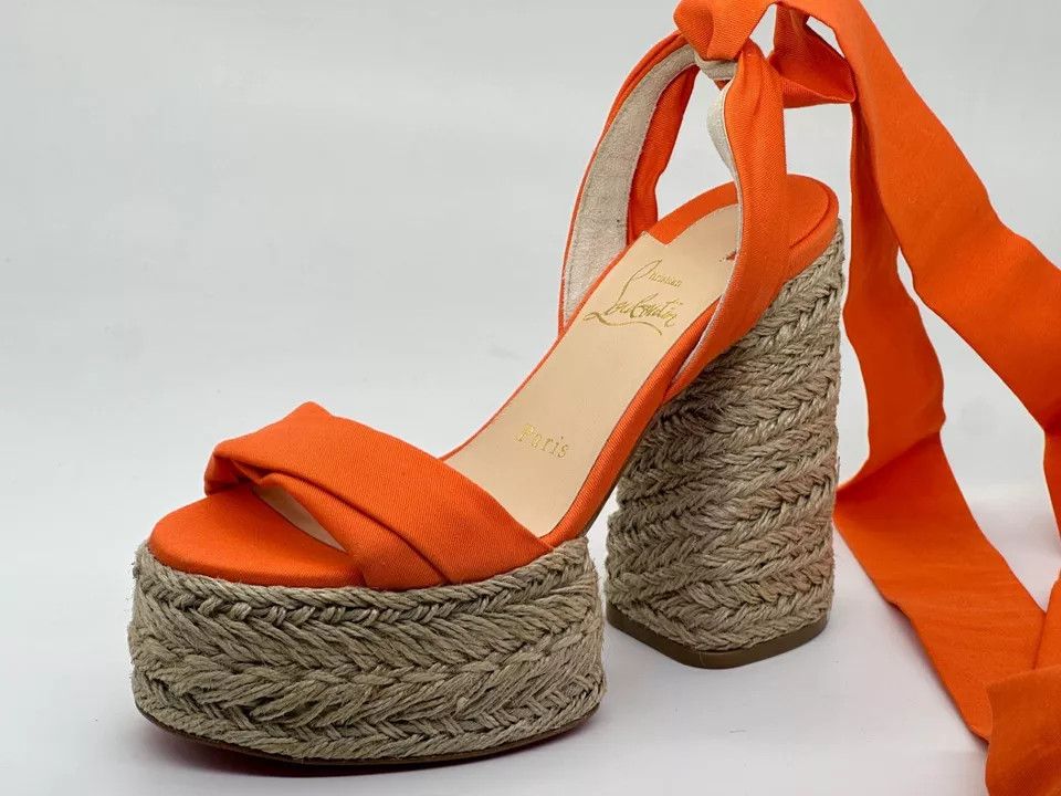 Christian Louboutin o1s1wg110924 Mariza Du Heeled in Red Size US 6 / IT 36 - 3 Thumbnail
