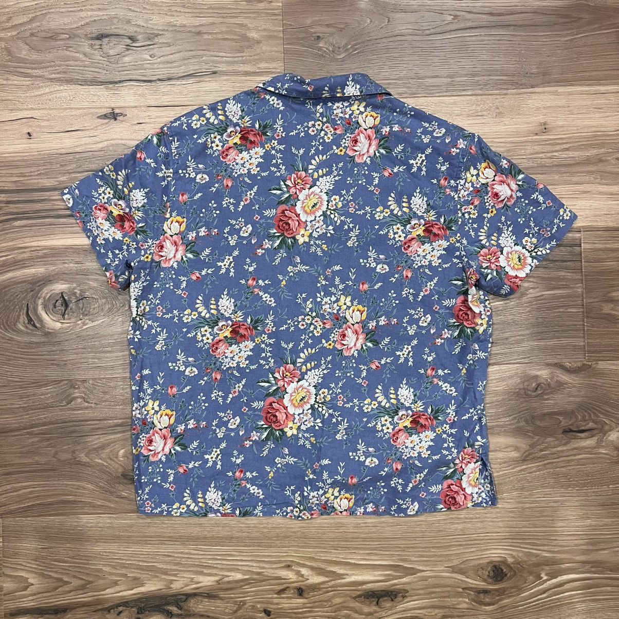 Jones New York Jones New York Sport Large Floral Button Up Shirt and Shorts Size L / US 10 / IT 46 - 4 Thumbnail