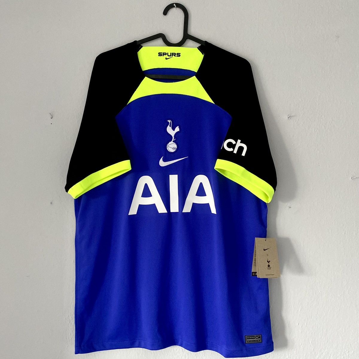 Nike 2022 2023 Tottenham Hotspur Son Nike Away Kit Soccer Jersey Size US L / EU 52-54 / 3 - 3 Thumbnail