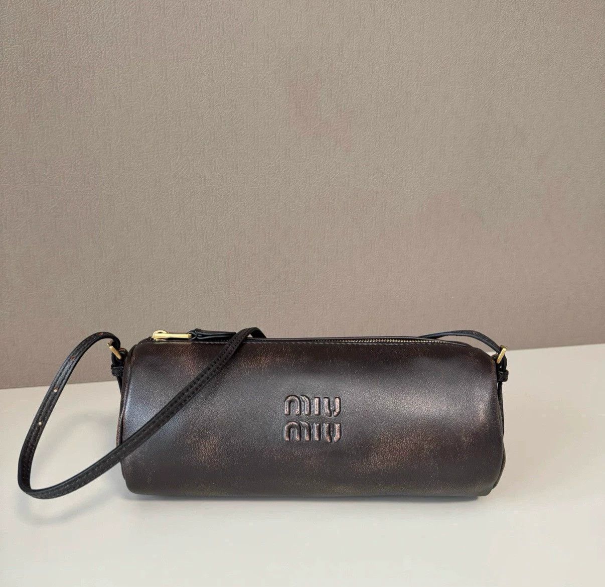 Miu Miu MIU MIU Distressed Leather Pencil Case Bag Hot Near Mint Size ONE SIZE - 7 Thumbnail