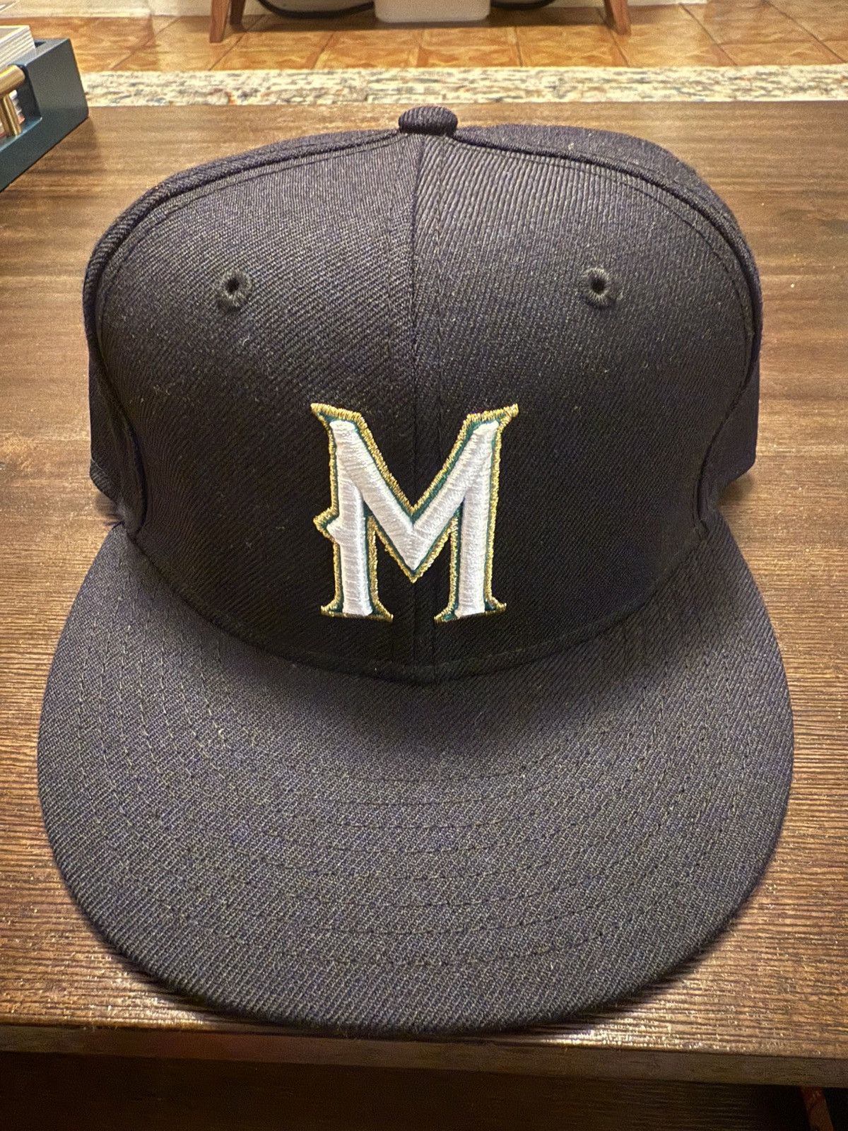 New Era 7 1/8 Milwaukee Brewers Fitted Hat Size ONE SIZE - 1 Thumbnail