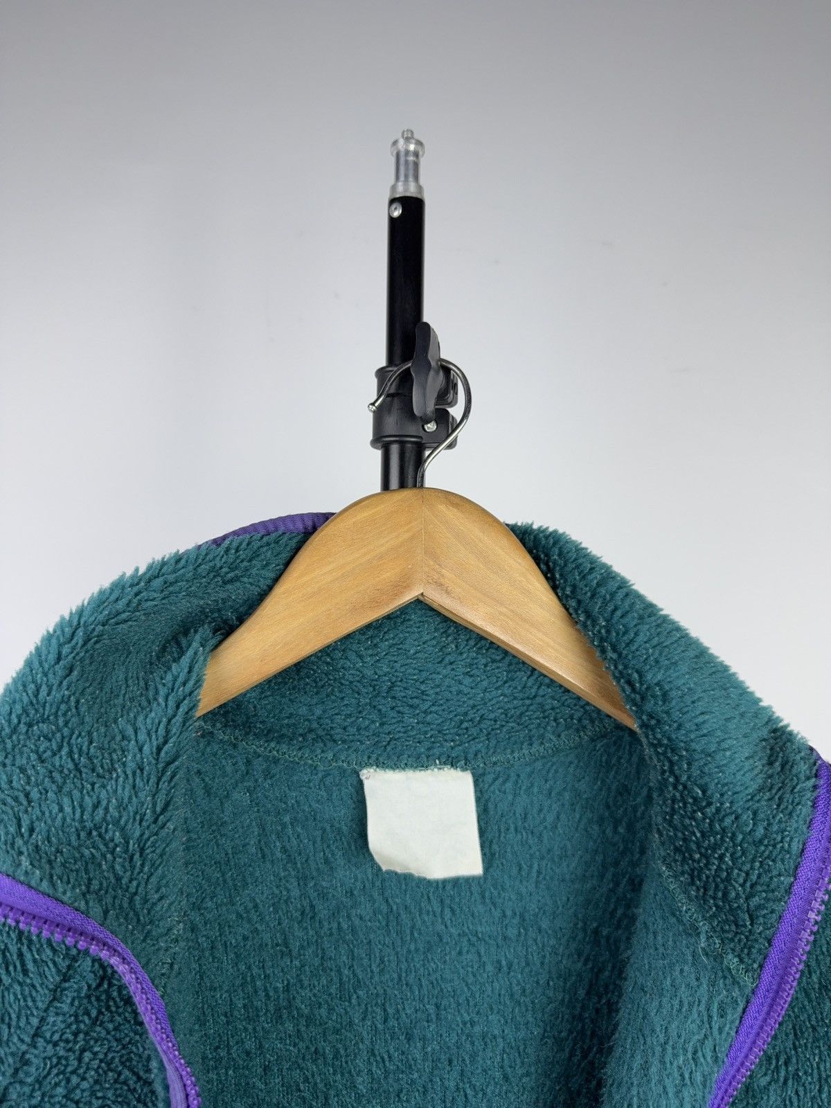Helly Hansen Vintage Helly Hansen High Pile Fleece Jacket Green Purple Size US M / EU 48-50 / 2 - 8 Thumbnail