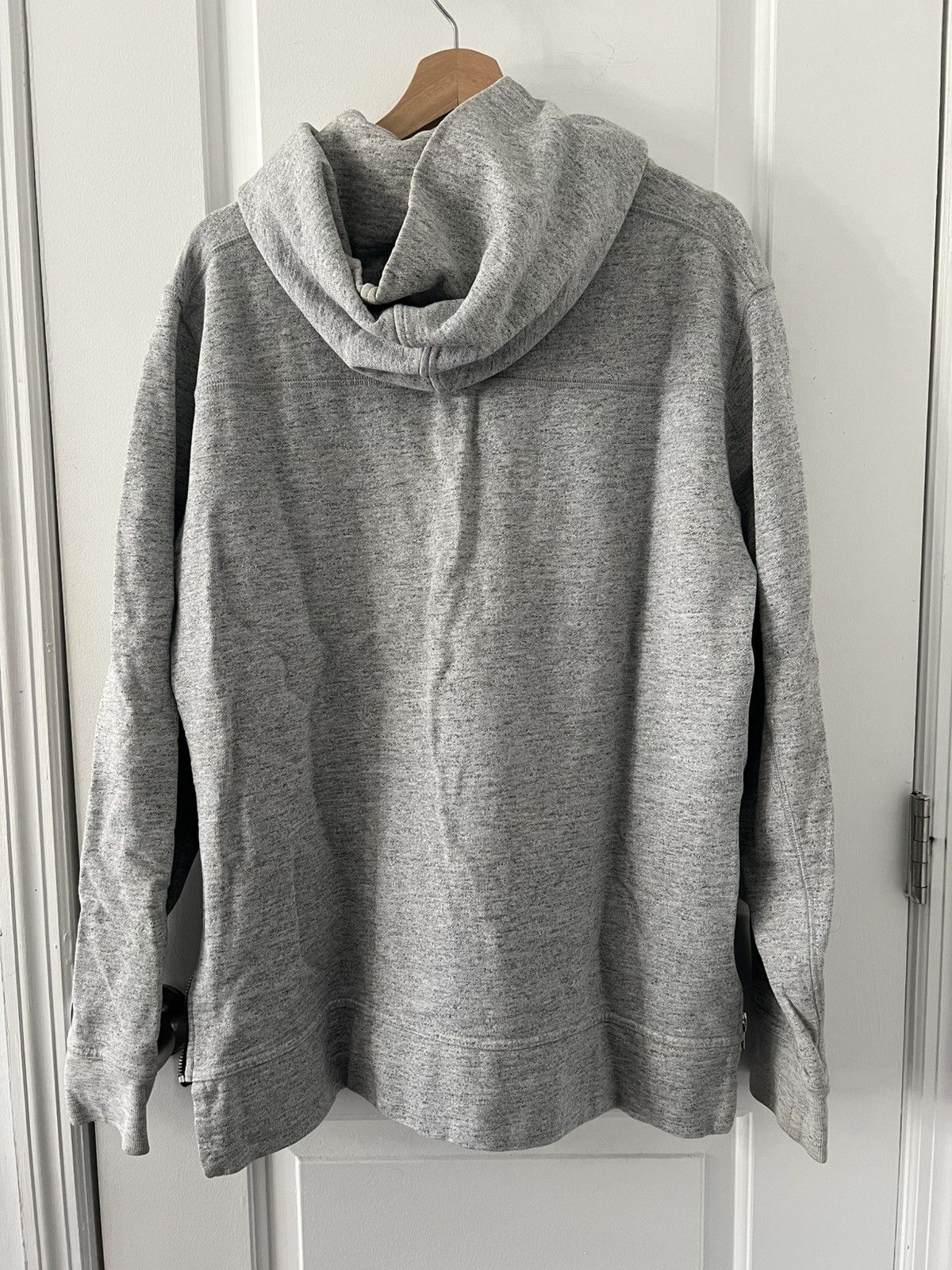 Gap × John Elliott John Elliott x Gap x GQ Villain Hoodie Grey Size US XL / EU 56 / 4 - 6 Thumbnail