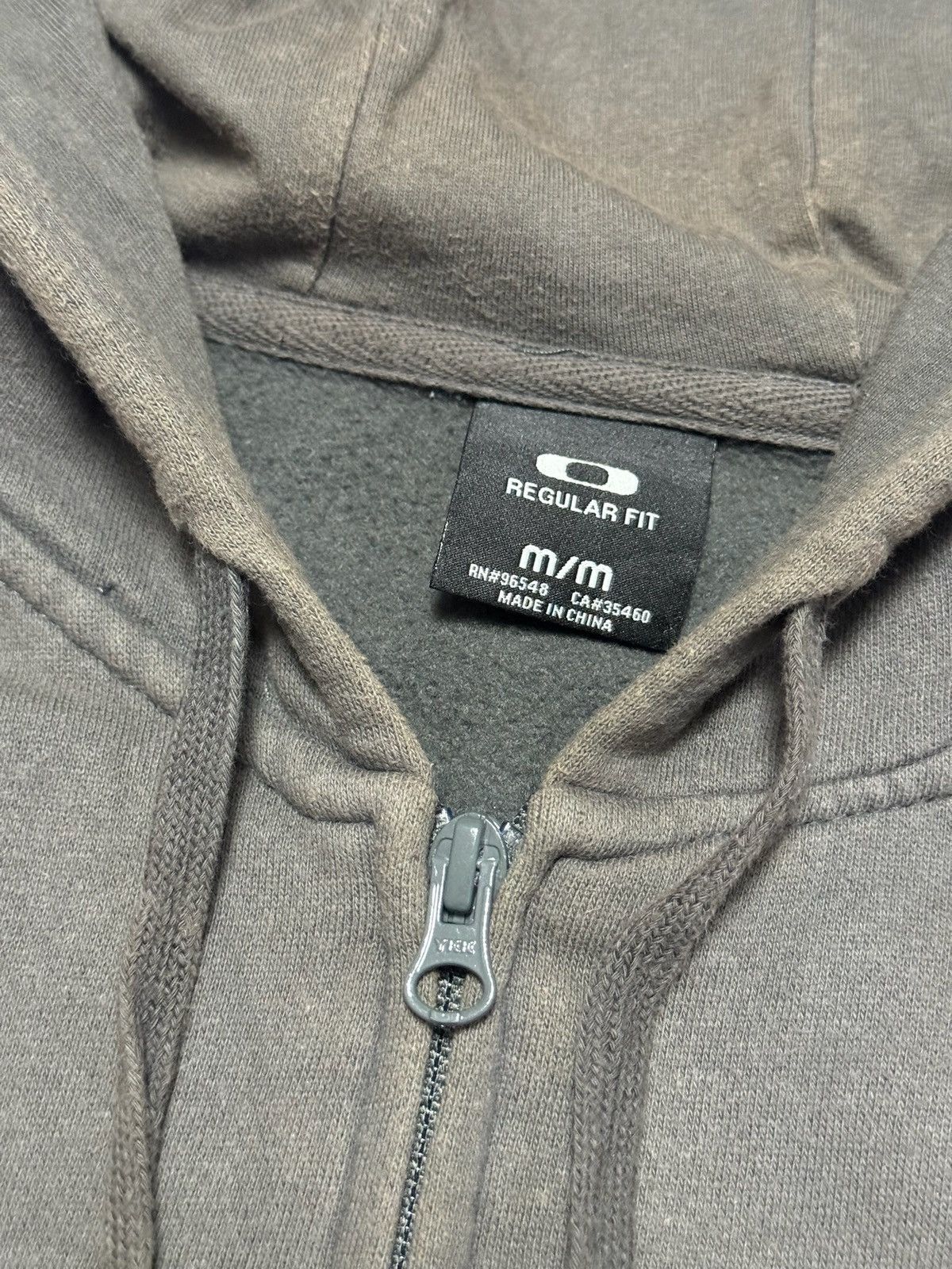 Japanese Brand × Oakley Vintage Oakley Hoodie Zip Big Logo Baggy Faded Y2K 90s Size US M / EU 48-50 / 2 - 5 Thumbnail