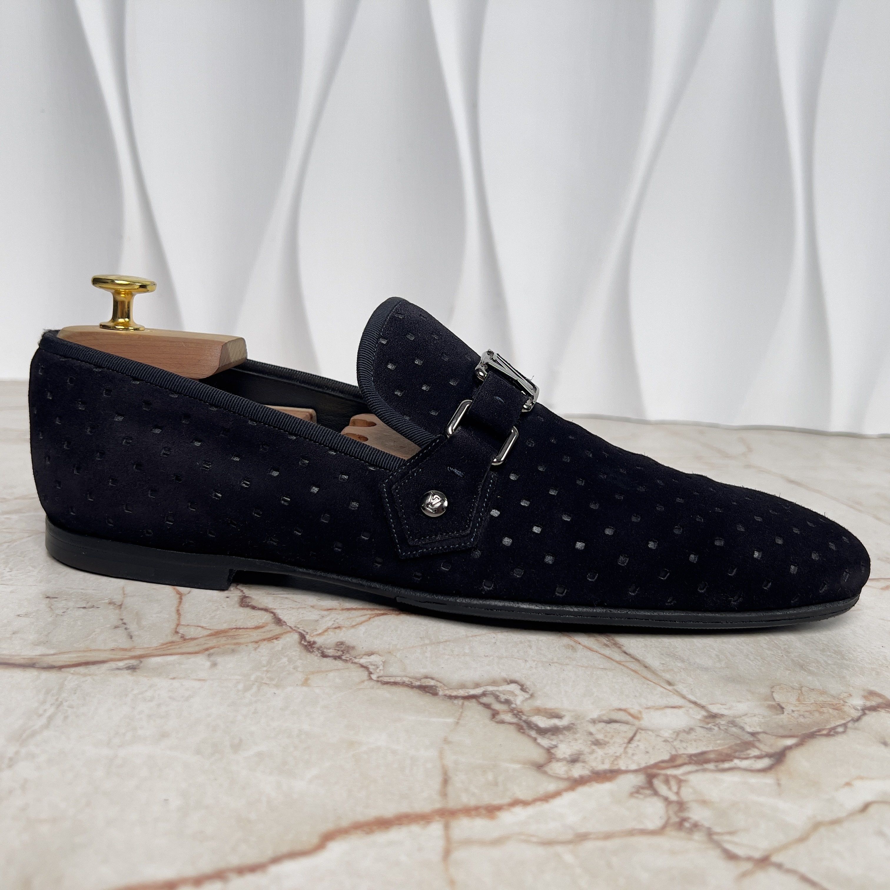 Louis Vuitton Lexington Loafer Logo Perforated Suede Size US 9.5 / EU 42-43 - 4 Thumbnail
