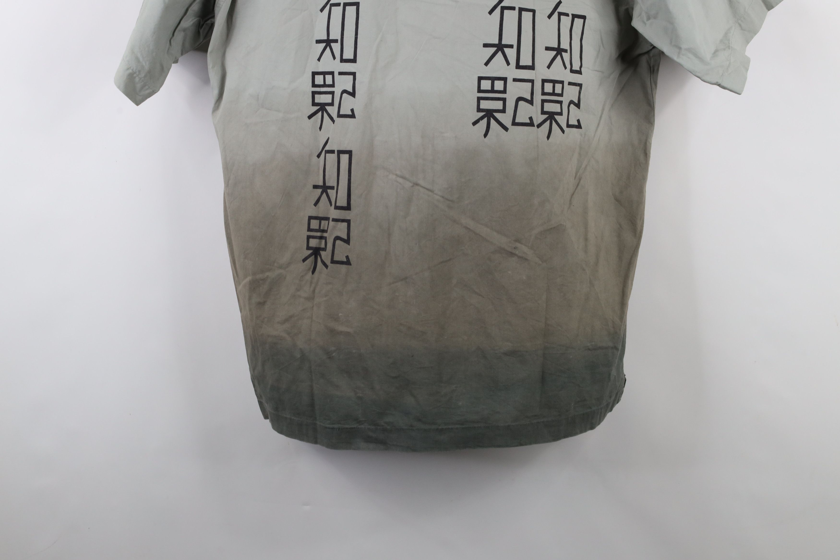Vintage Vintage 90s Y2K Streetwear Chinese Camp Bowling Button Shirt Size US L / EU 52-54 / 3 - 15 Thumbnail