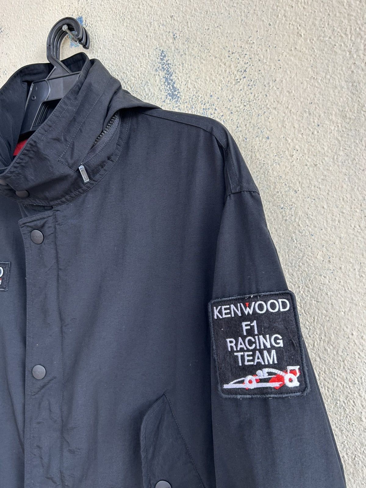 Formula 1 × Sports Specialties Kenwood F-1 Grand-Prix Racing Team Jacket Size US L / EU 52-54 / 3 - 5 Thumbnail