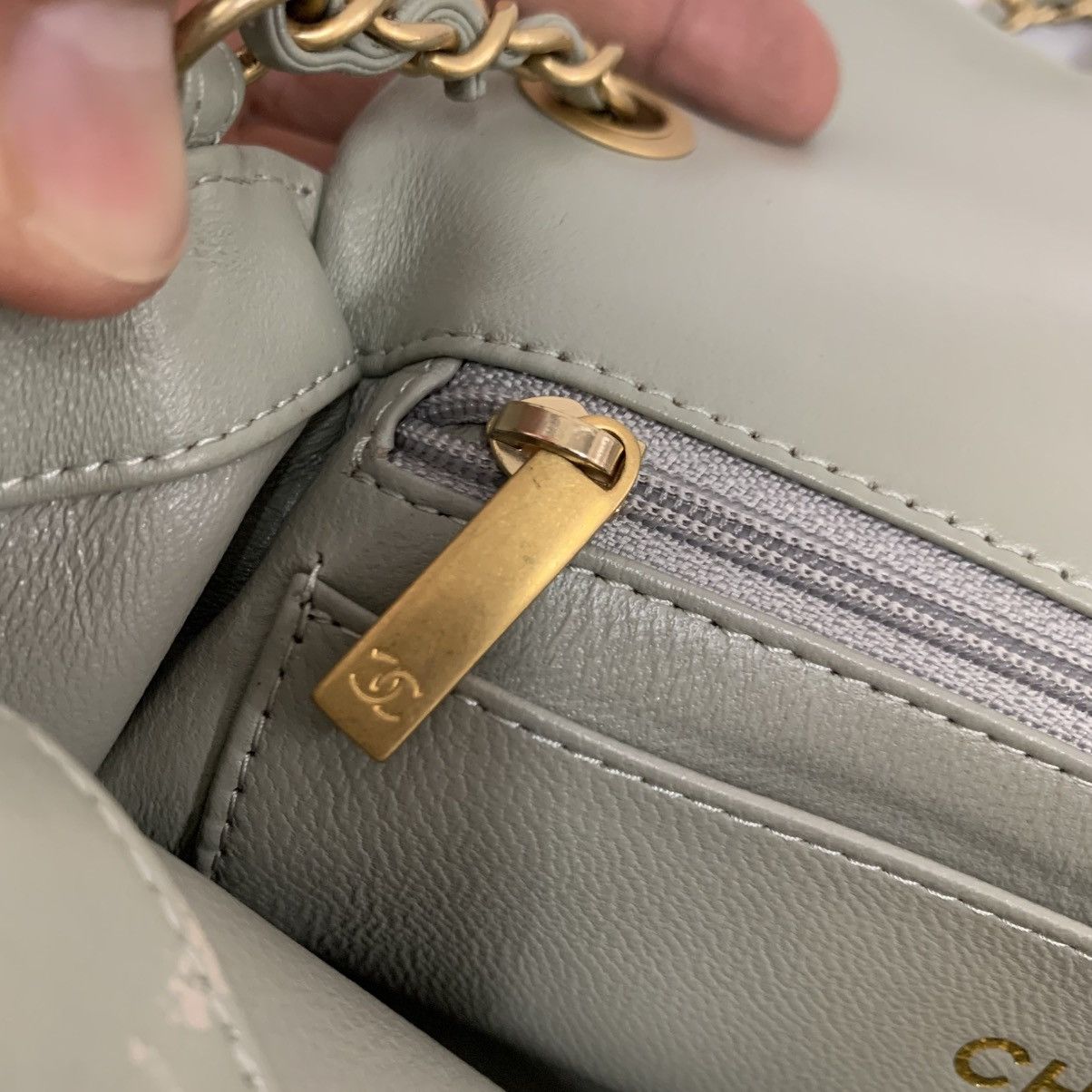 Chanel Chanel Lambskin Quilted Mini Pearl Crush Flap Green Size ONE SIZE - 16 Thumbnail