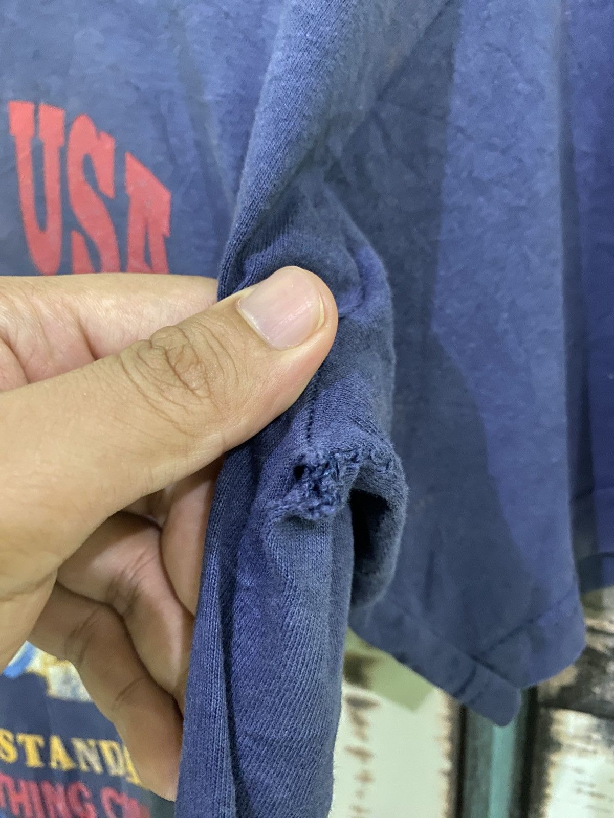 Georges Marciano × Guess × Vintage Vintage Distressed Guess Goerges Marciano T Shirt Size US L / EU 52-54 / 3 - 8 Thumbnail