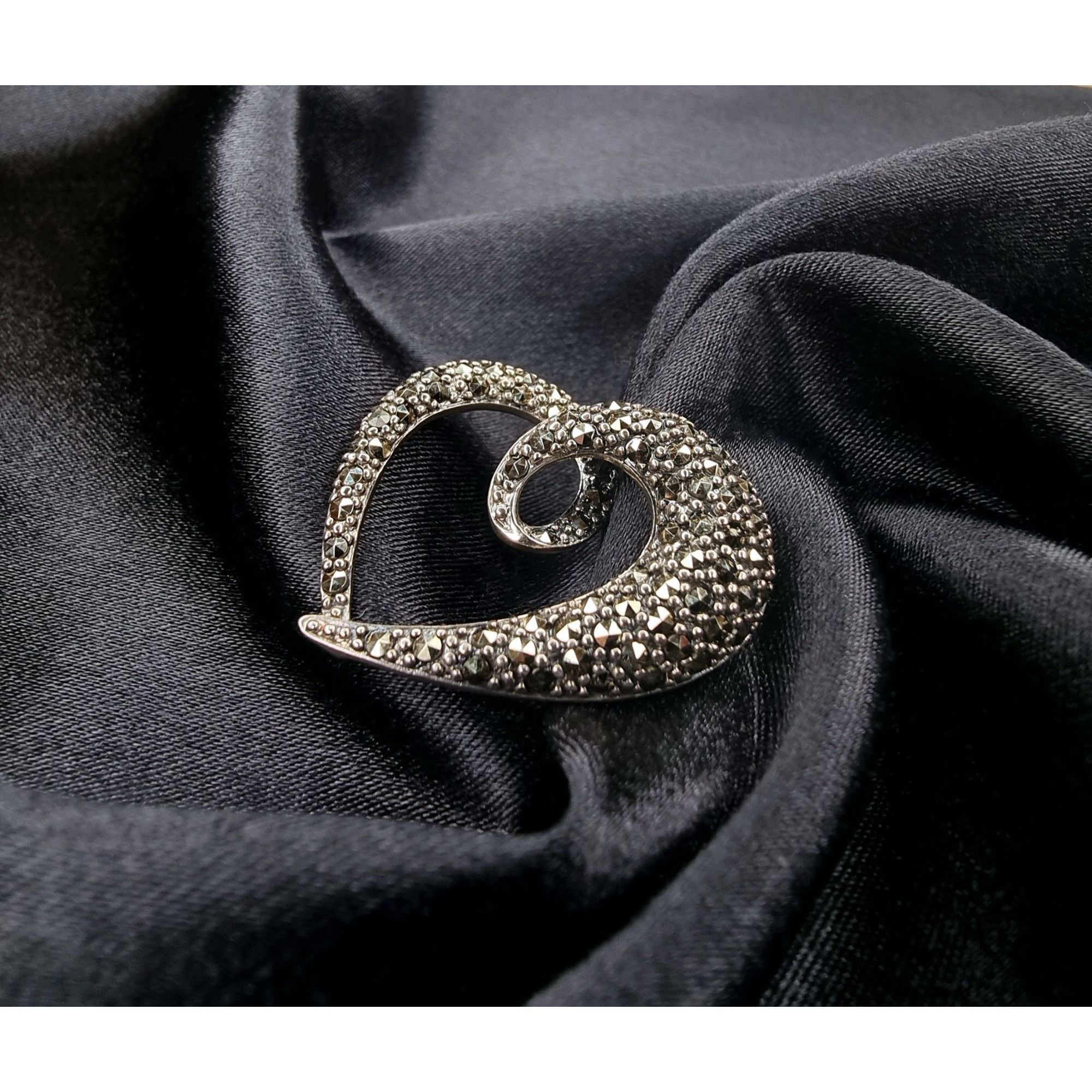 Vintage Vintage 925 Sterling Silver Marcasite Heart Brooch Pin Elega Size ONE SIZE - 3 Thumbnail
