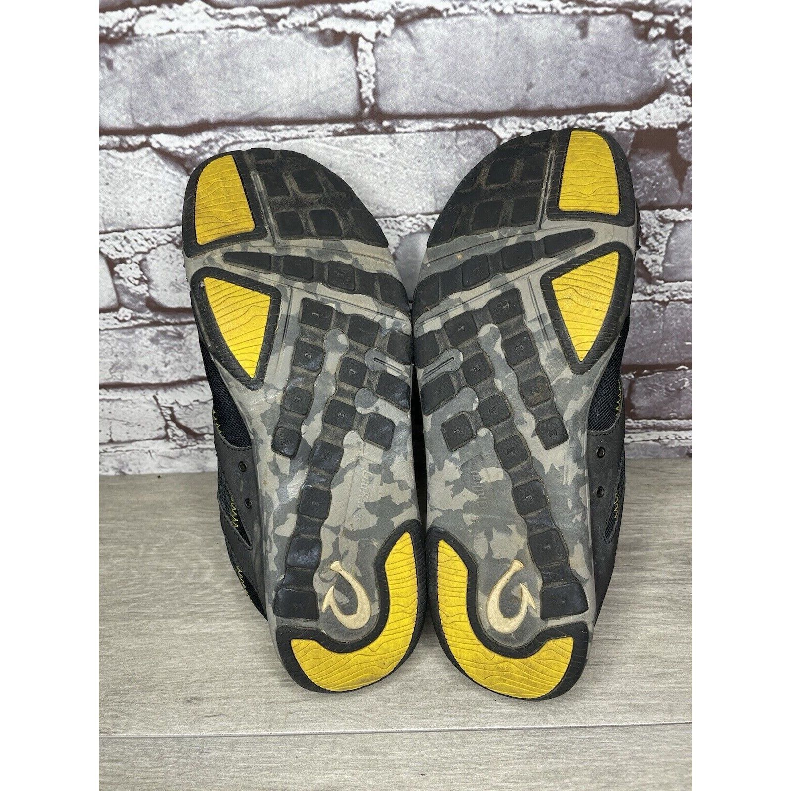 Olukai Olukai Shoes Eleu Trainer Black Camo Yellow Comfort Walking Size US 11 / EU 44 - 23 Thumbnail