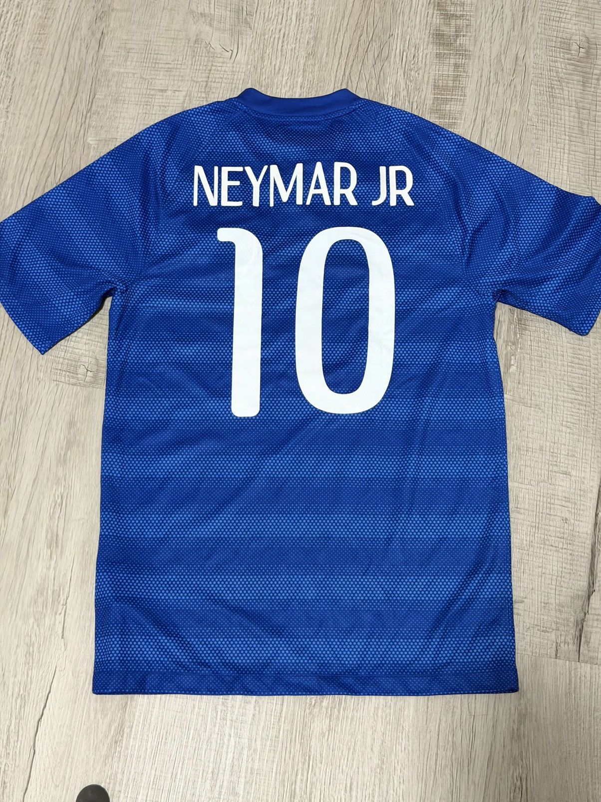 Nike Authentic Neymar Brazil Jersey Size US S / EU 44-46 / 1 - 4 Thumbnail