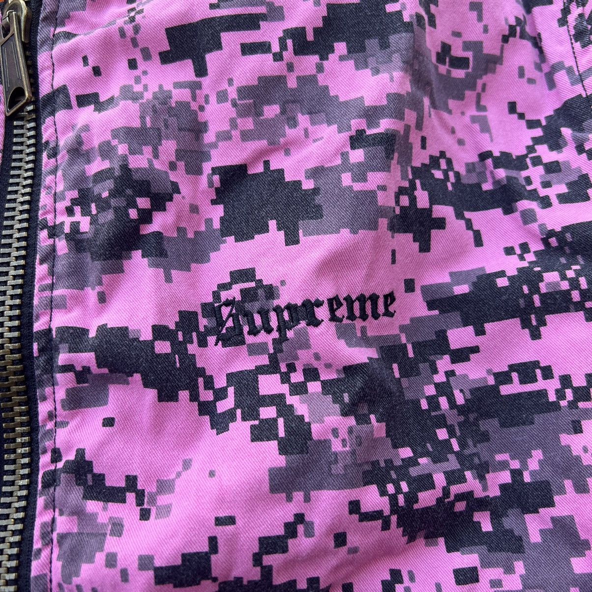 Supreme Supreme Digi Camo Size US M / EU 48-50 / 2 - 12 Thumbnail