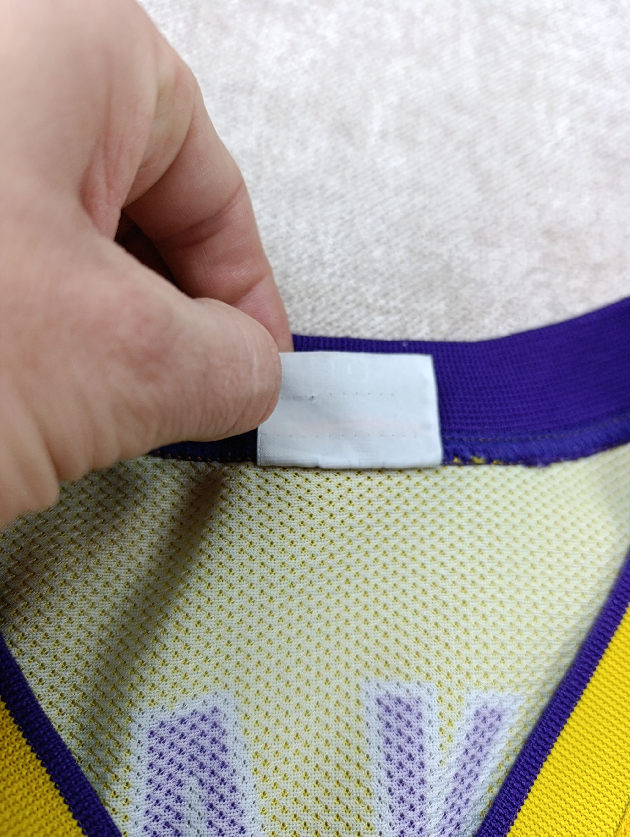 Champion LOS ANGELES LAKERS BASKETBALL JERSEY CHAMPION NBA BRYANT Size US L / EU 52-54 / 3 - 14 Thumbnail