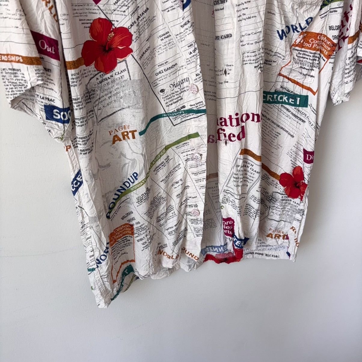 Jams World Vintage International Classified Newspaper Hawaiian Shirt Size US M / EU 48-50 / 2 - 7 Thumbnail