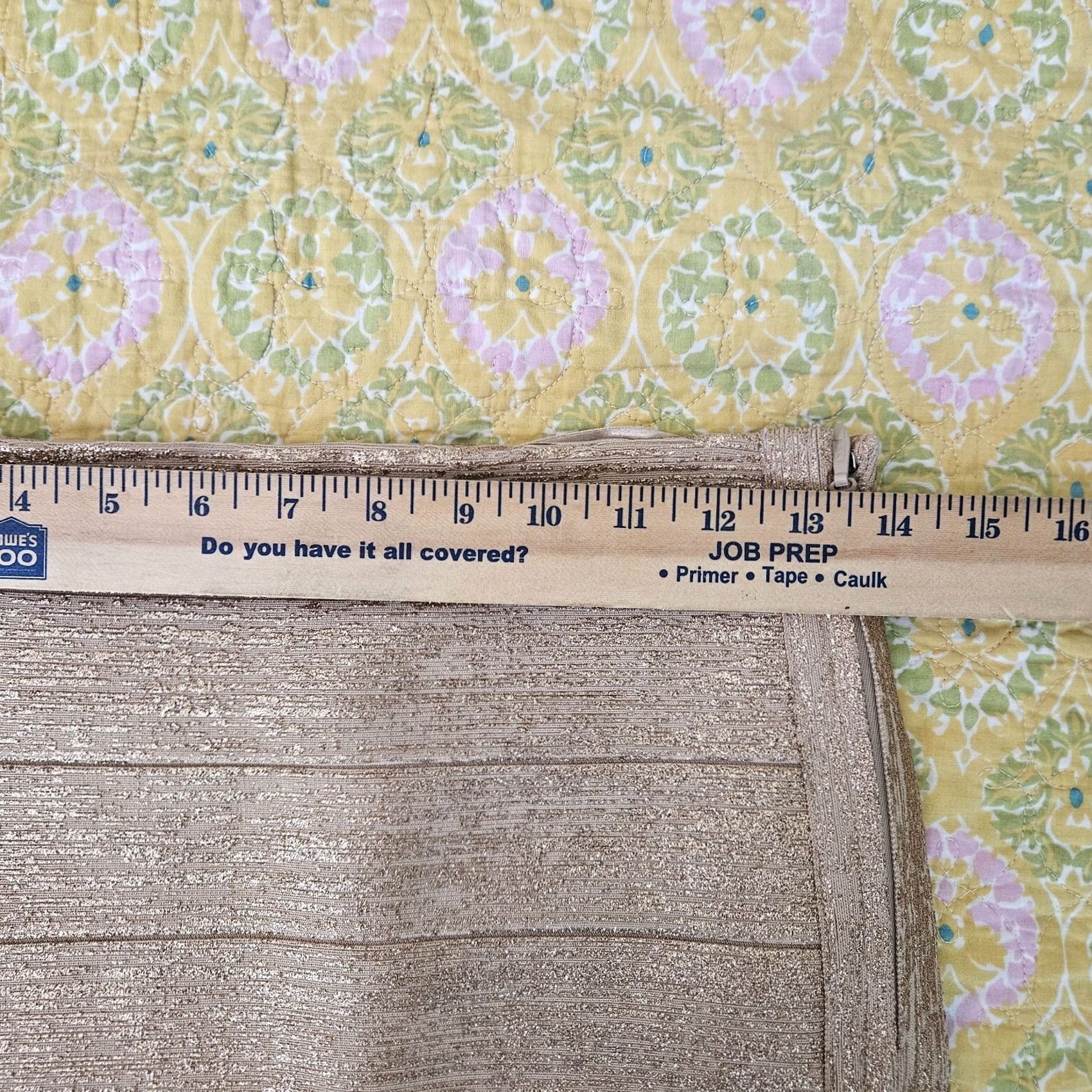 Haute Hippie Haute Hippie Skirt Mini Women XS Beige Gold Metallic Zip on Side Size 26" / US 2 / IT 38 - 5 Thumbnail