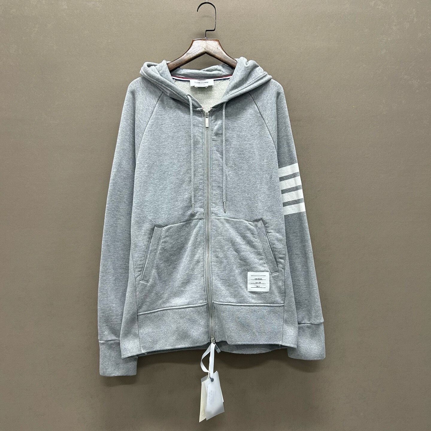 Thom Browne Thom Browne Gray Hooded Sweatshirt Size US XXL / EU 58 / 5 - 1 Thumbnail