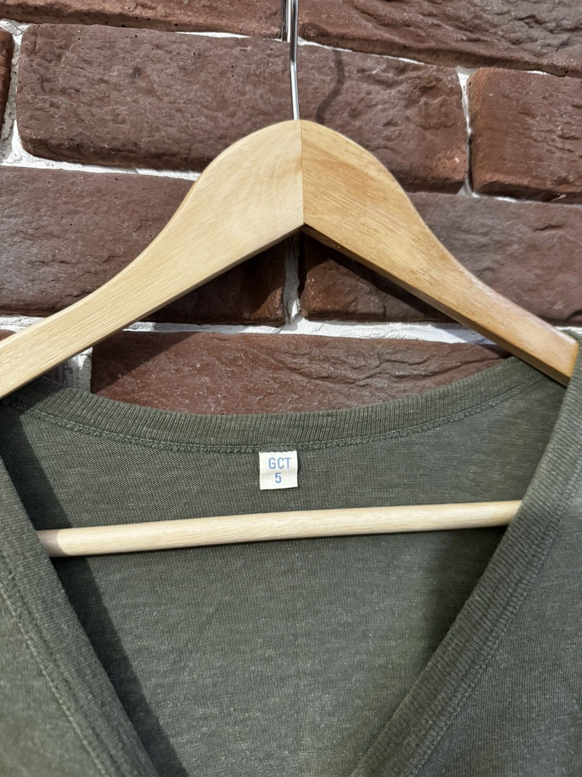 Vintage 70s Vintage Rare Colour Military Green Blank Sweatshirt Crew Size US L / EU 52-54 / 3 - 4 Thumbnail