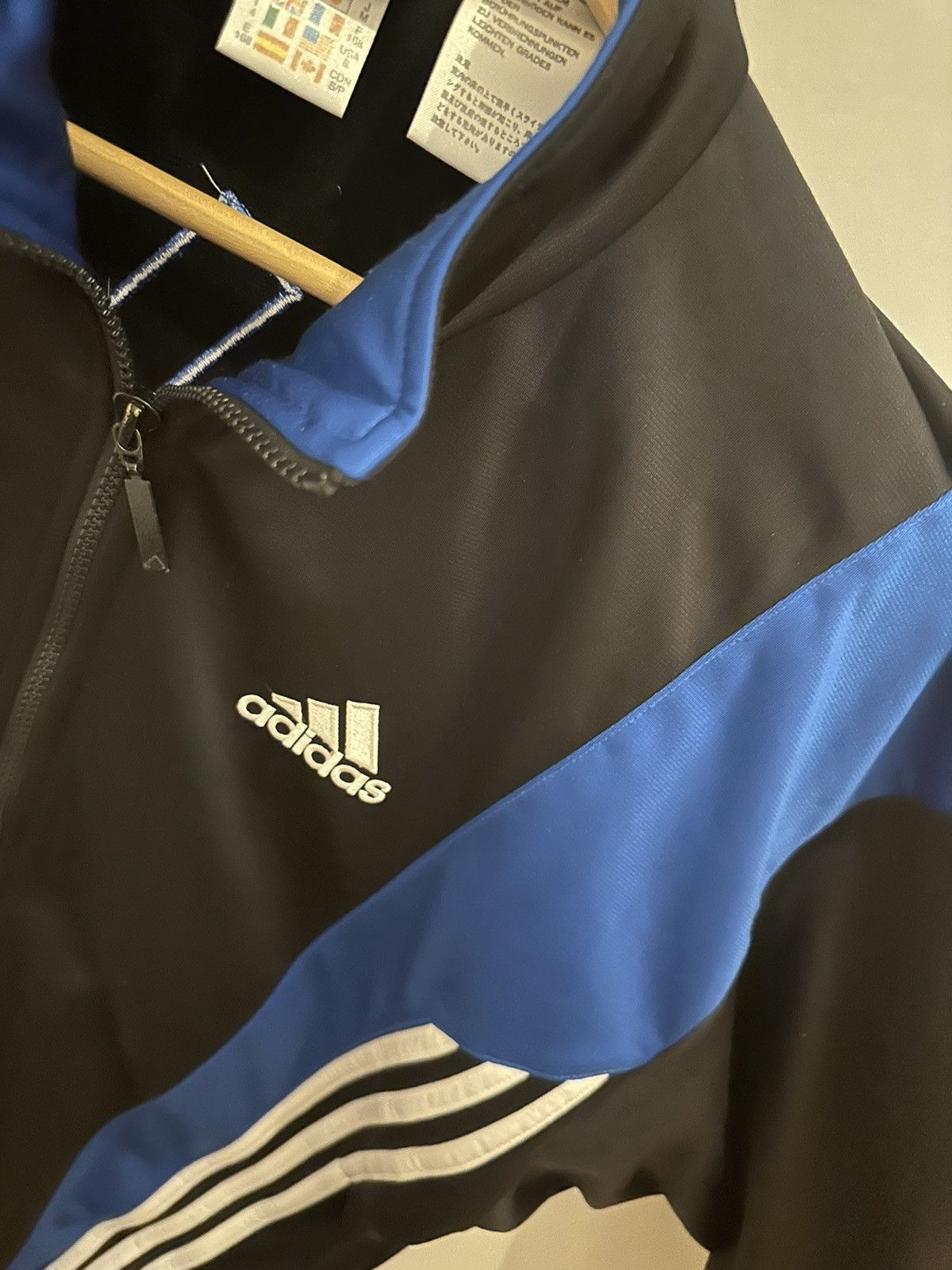 Adidas Adidas Jacket Size M Vintage Retro Jacke Size US M / EU 48-50 / 2 - 6 Thumbnail