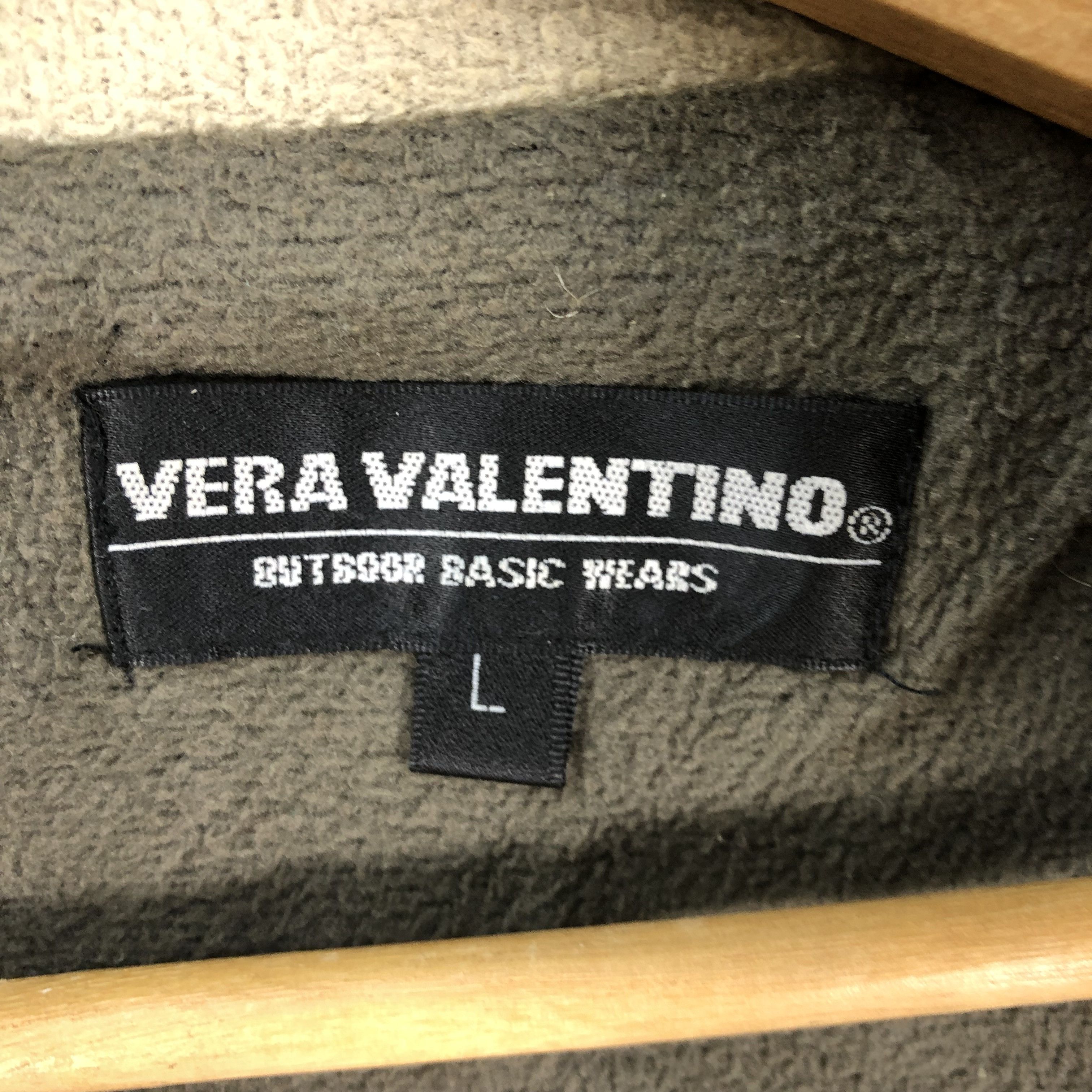 Japanese Brand × Vintage Vintage Vera Valentino Zipper Windbreaker Nylon Jacket Size US L / EU 52-54 / 3 - 8 Thumbnail