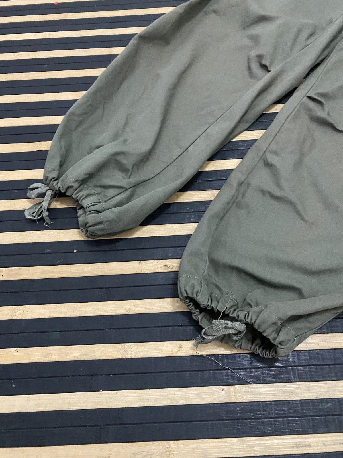 Hysteric Glamour × If Six Was Nine × Japanese Brand Mystic Parachute Flared 6 Pocket Olive Green Cargo Pants Size US 34 / EU 50 - 6 Thumbnail