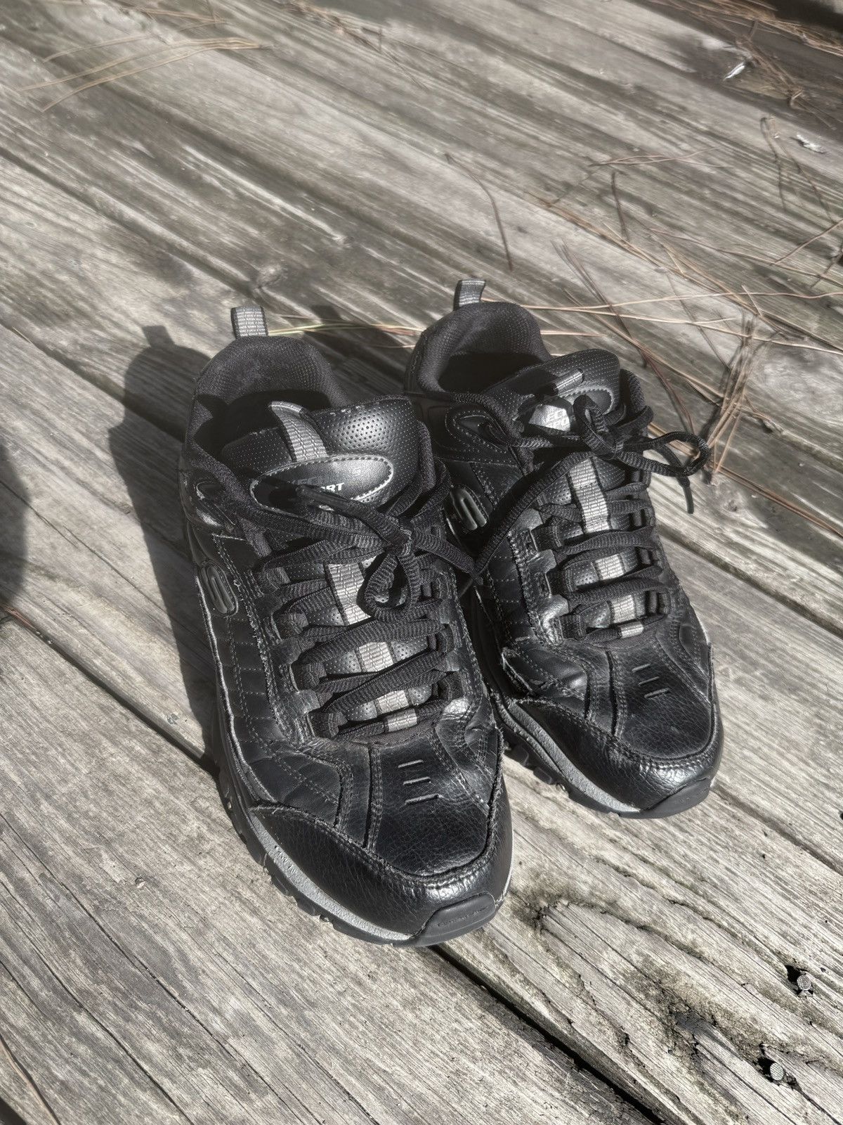 SKECHERS Skechers Chunky Vintage Leathers Shoes Black 90s Y2K Men Size US 9 / EU 42 - 2 Thumbnail