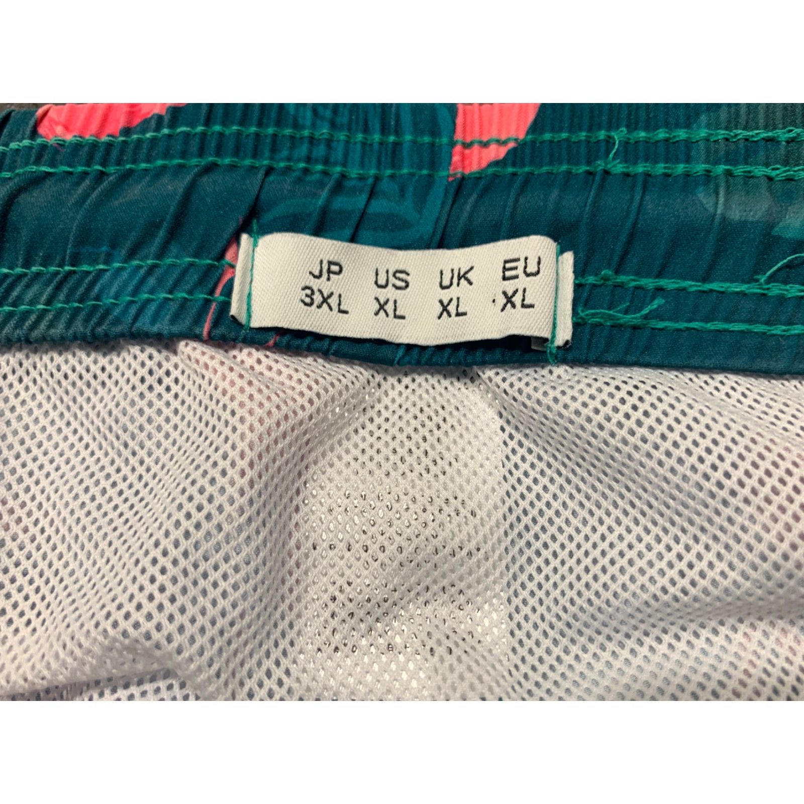 Vintage VINTAGE Flamingo Men’s Swim Trunks Green Size 34 Bottom Beach Shorts Size US 34 / EU 50 - 4 Thumbnail