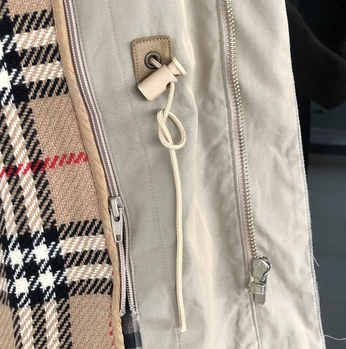 Burberry Vintage Burberrys Lined Novacheck THRASHED Coat Jacket Size US M / EU 48-50 / 2 - 10 Thumbnail