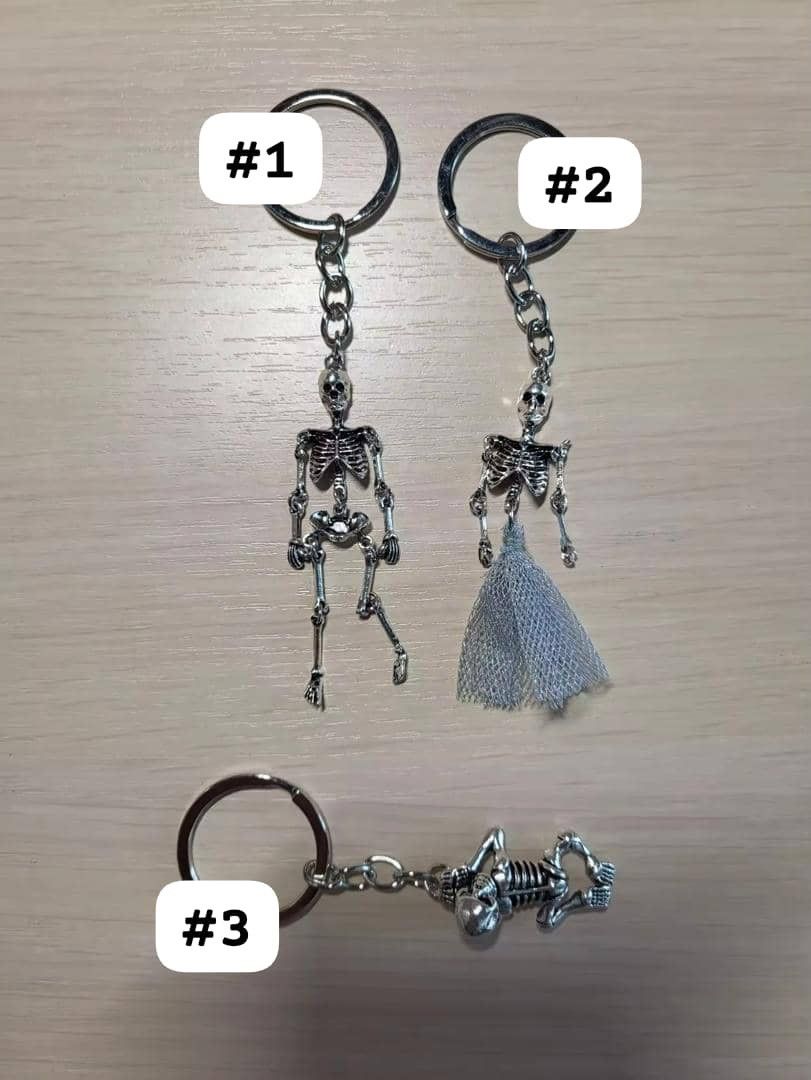 Designer Metal alloy skull pendant keychain Size ONE SIZE - 4 Thumbnail
