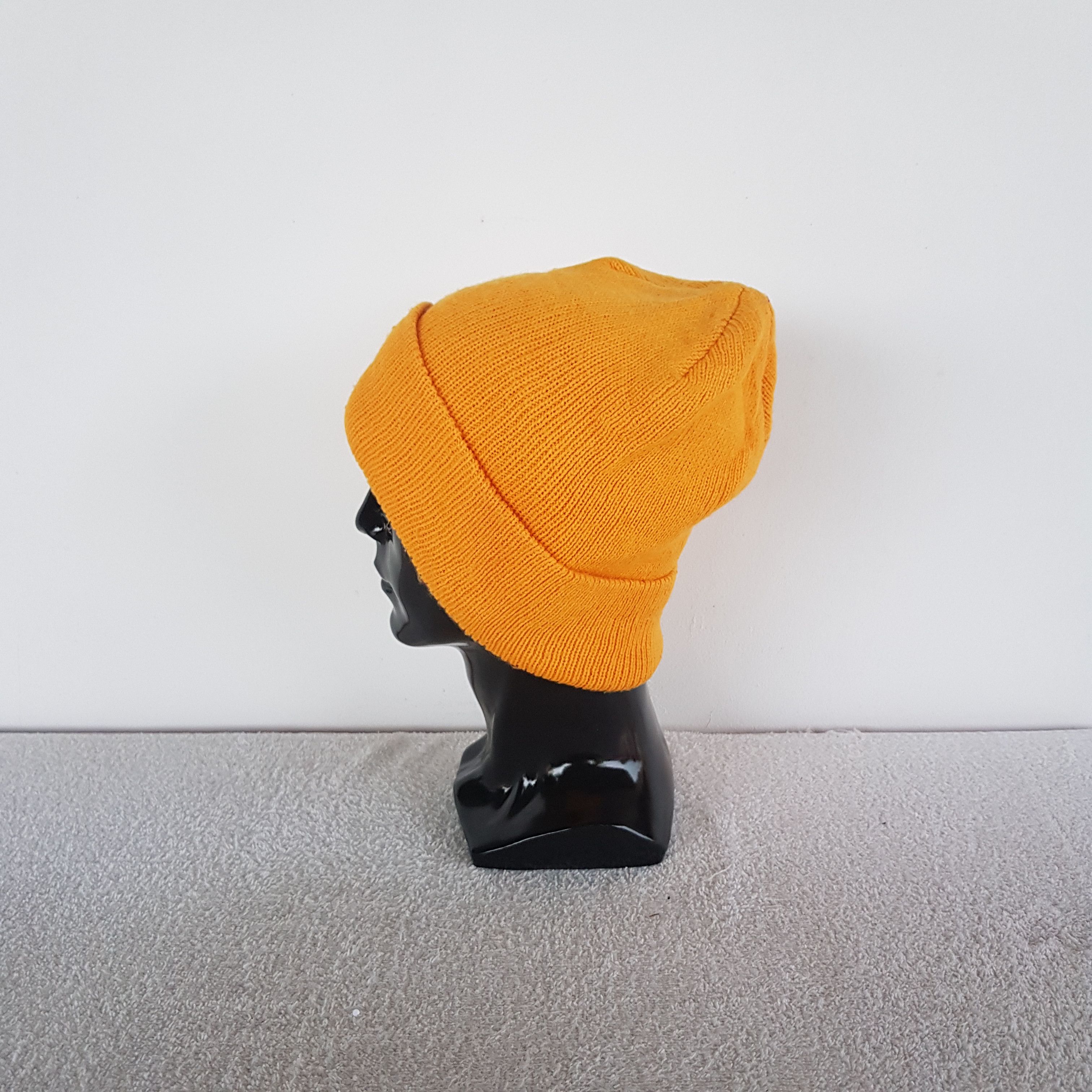 New York Yankees Vintage New York Yankees Beanie MLB Knit Snow Caps Ski Hats. Size ONE SIZE - 4 Thumbnail