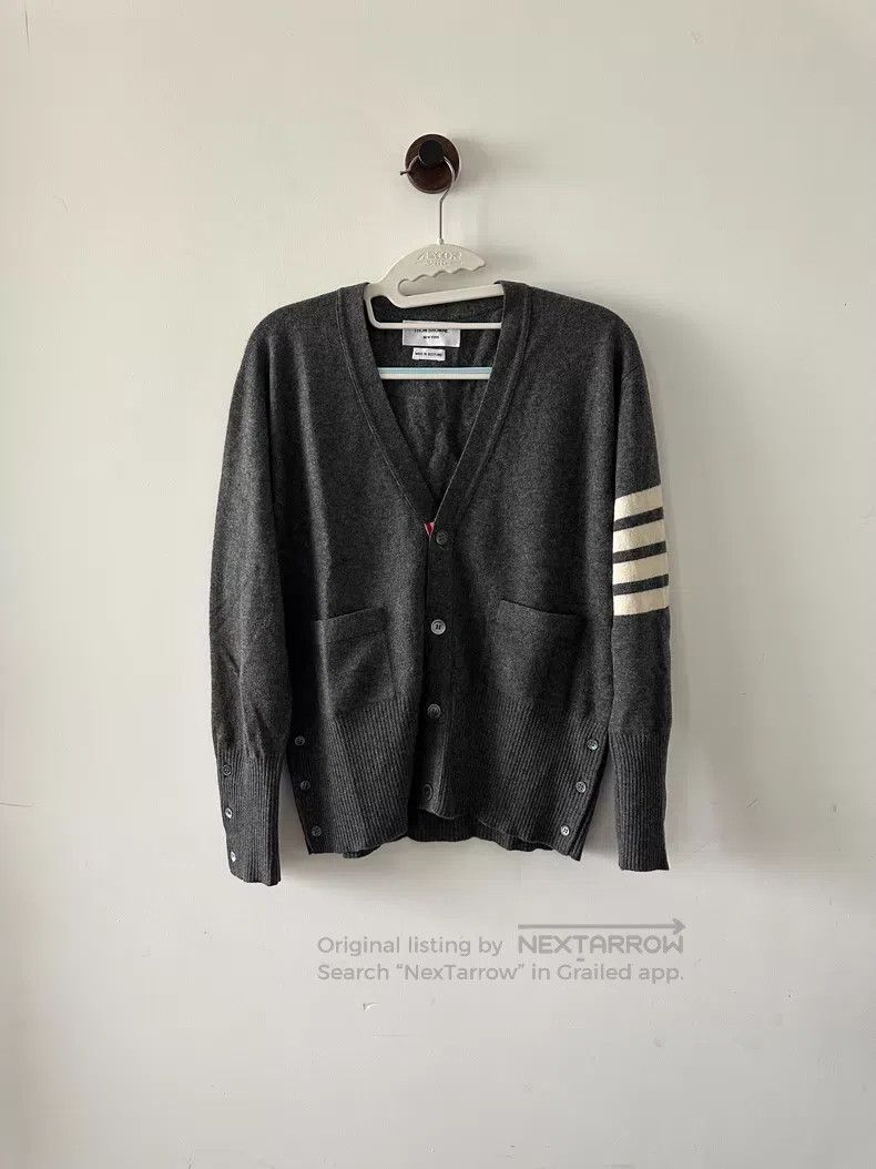 Thom Browne Thom Browne Medium gray cashmere cardigan Size US XL / EU 56 / 4 - 1 Thumbnail
