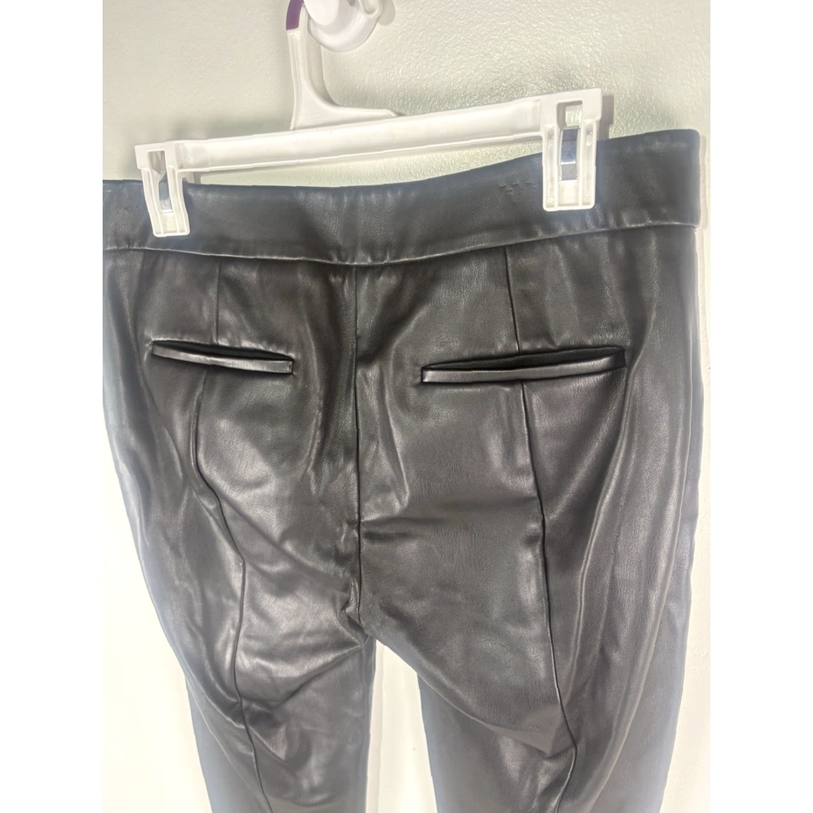 Ann Taylor Ann Taylor Black Faux Leather Skinny Side Zip Pants Womens Size 6 Indonesia Size 28" / US 6 / IT 42 - 5 Thumbnail