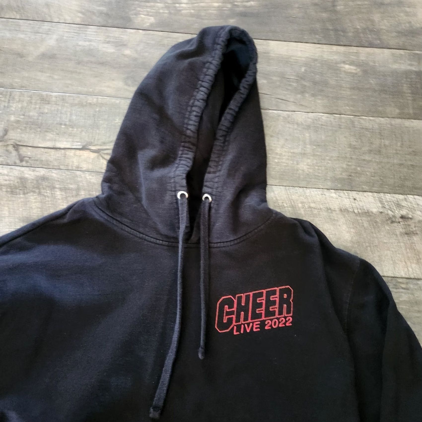 Vintage Cheer Live Tour 2022 Hoodie Large Black Double Sided Concert Merch Mens Pullover Hooded Pockets Graphic Print Logo Size US L / EU 52-54 / 3 - 2 Thumbnail