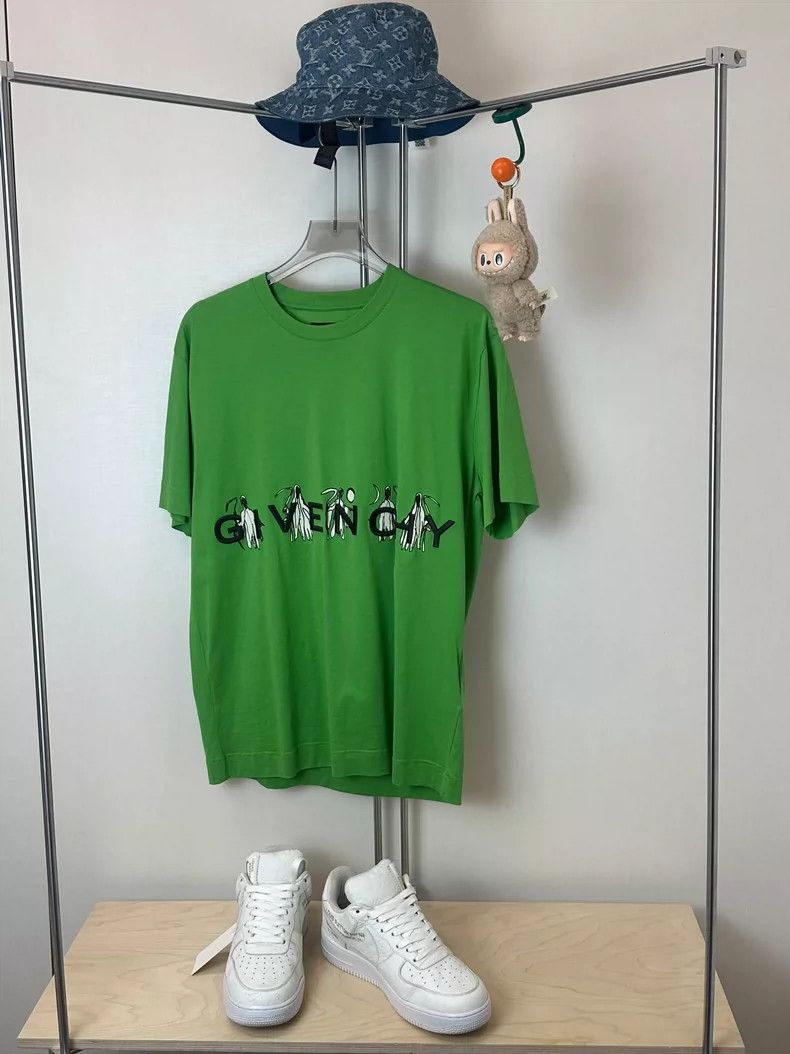 Givenchy Givenchy Collaboration Josh Smith Green Fertility God Short Size US XXL / EU 58 / 5 - 2 Thumbnail