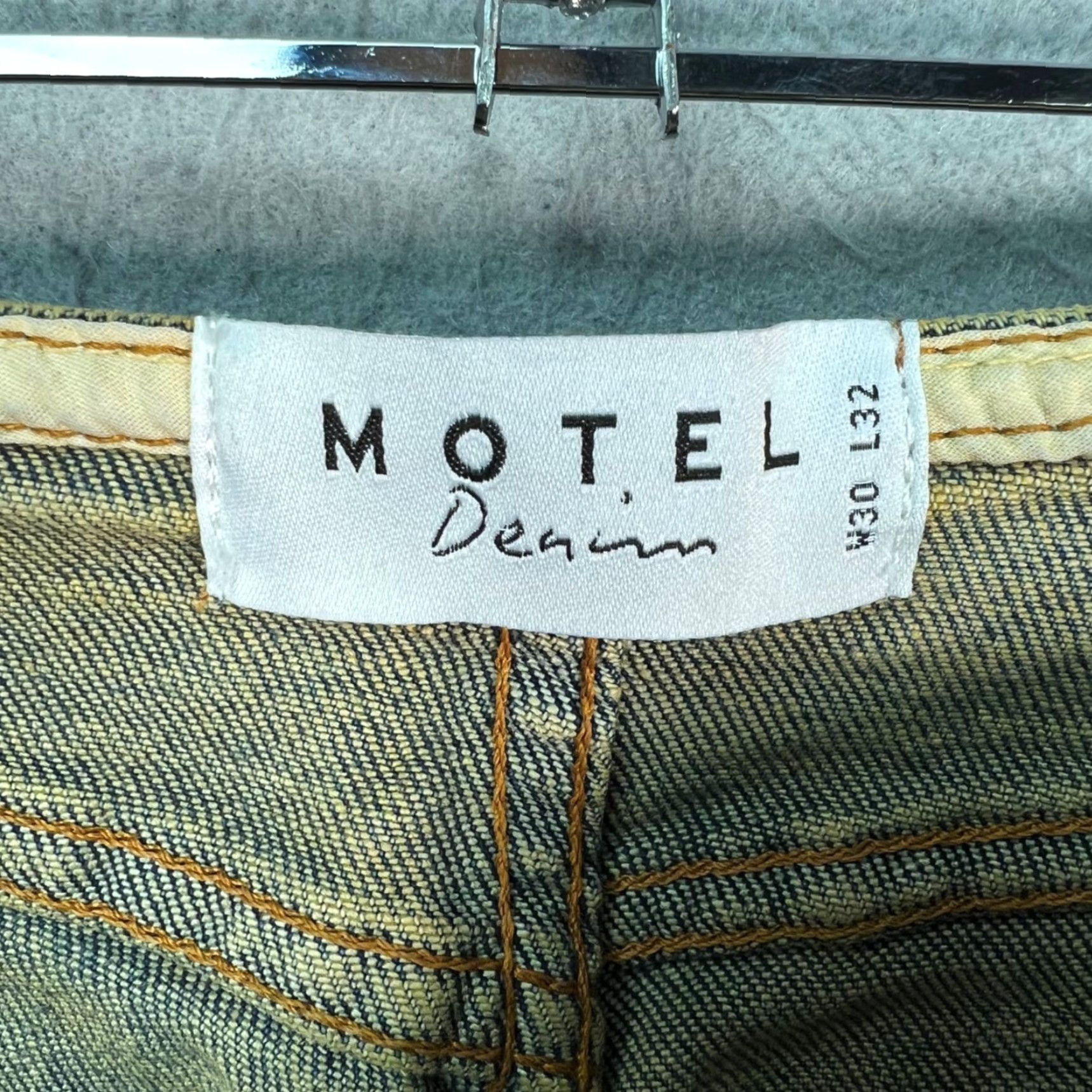 Vintage Motel Jeans Flared Denim Mid-Wash Stretch 30 x 32 Women Adult Regular 5-Pocket Blue Vintage No Size 30" / US 8 / IT 44 - 3 Thumbnail
