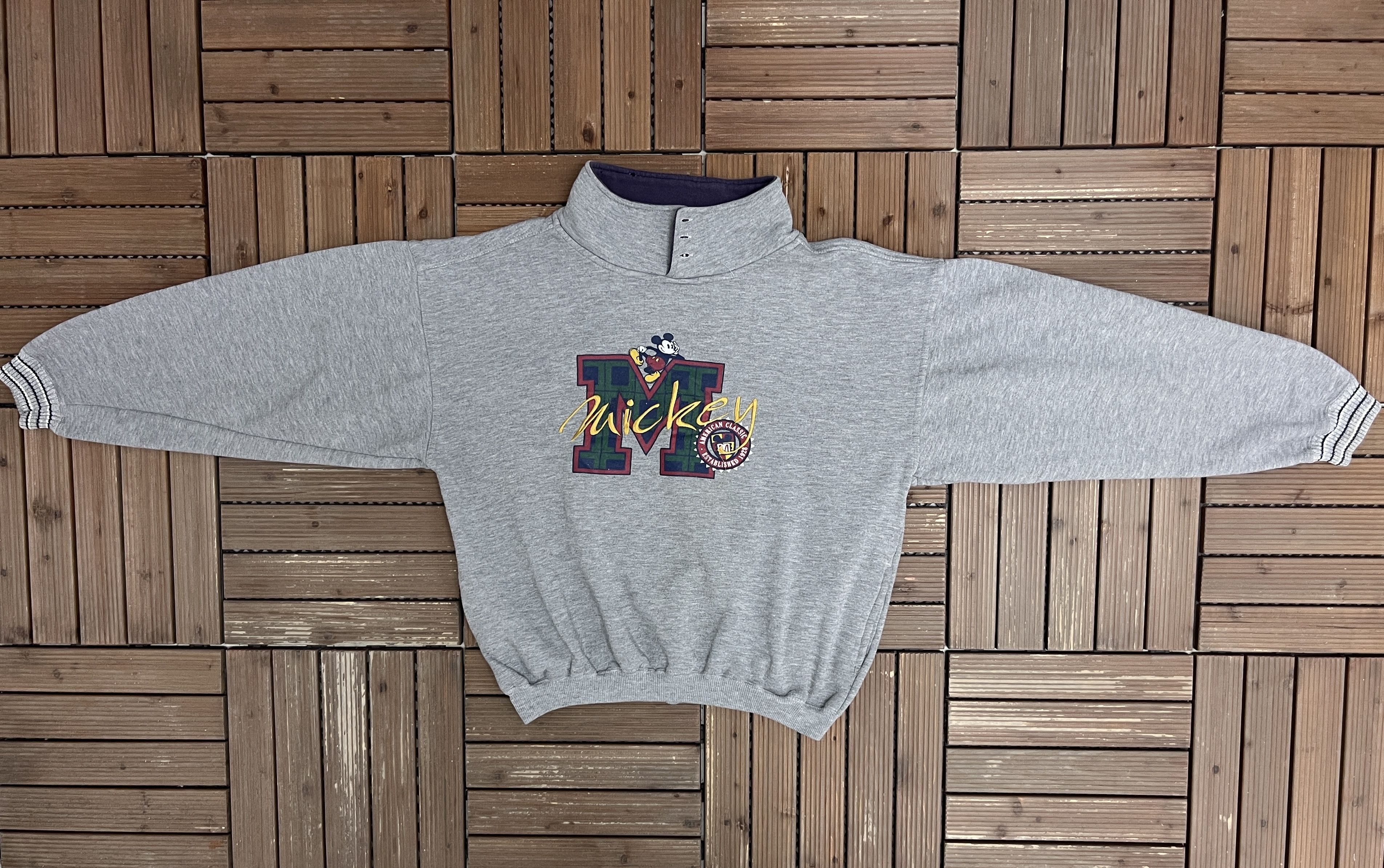 Vintage Mickey Mouse American Classic Vintage Grey Sweater Crewneck Size US L / EU 52-54 / 3 - 5 Thumbnail