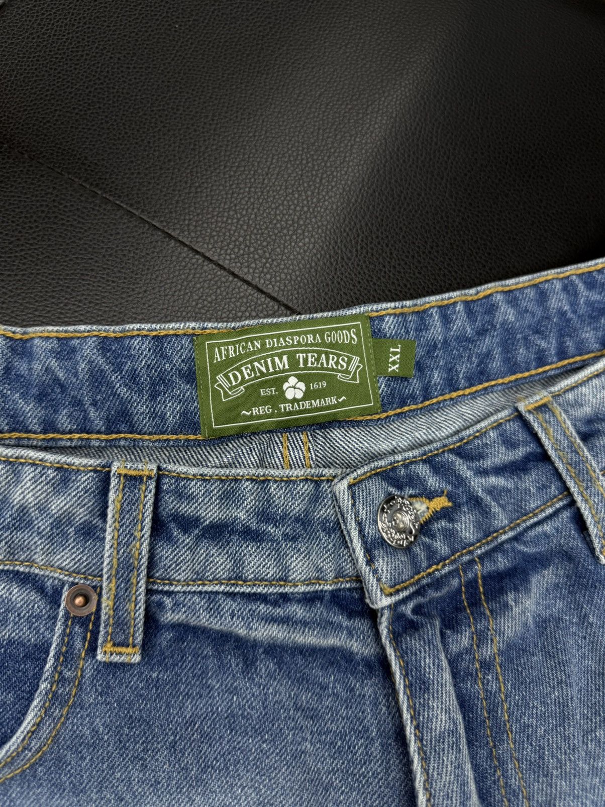 DENIM TEARS Denim Tears Cotton Wreath 2025 Shorts Size XXL Blue (NEW) Size US 38 / EU 54 - 6 Thumbnail