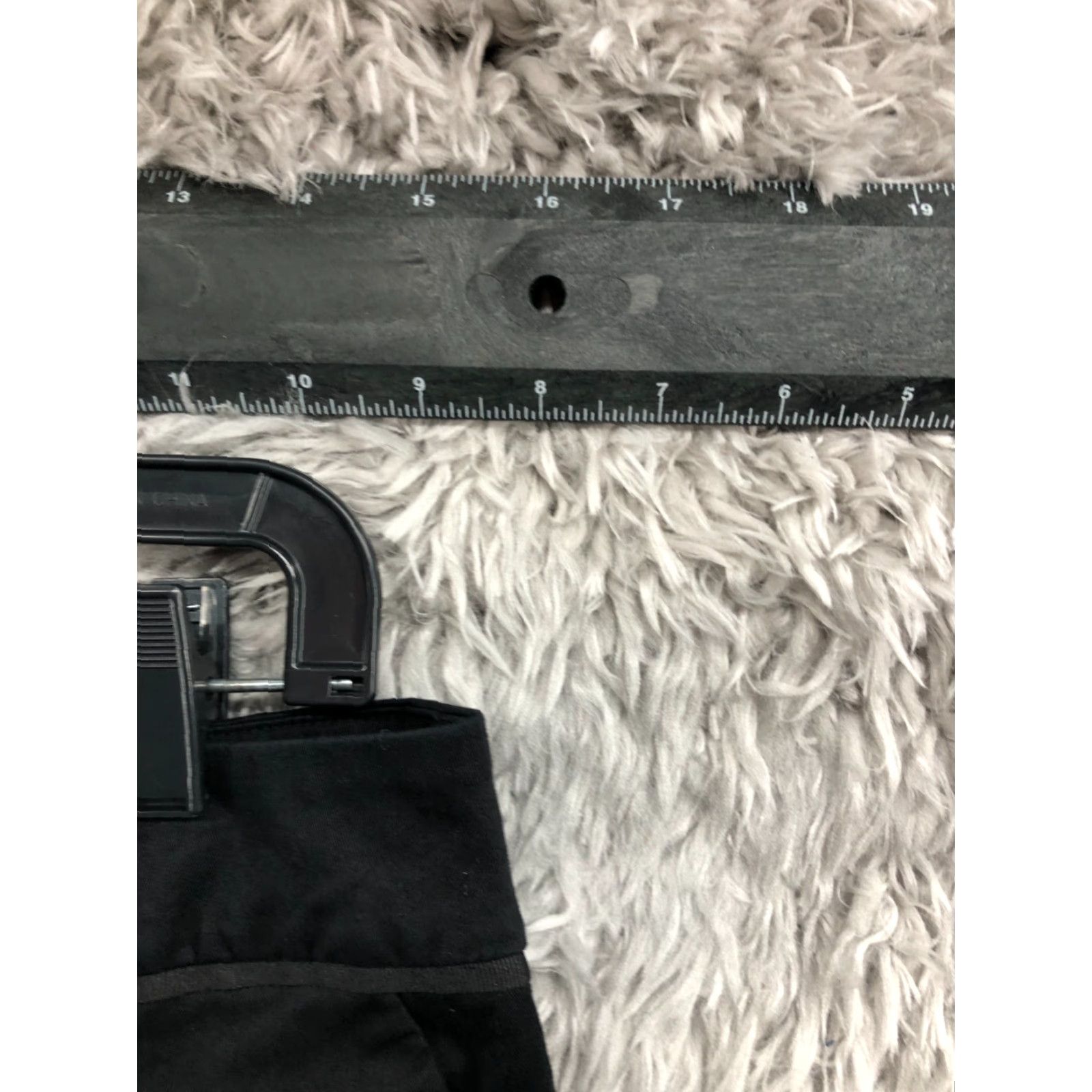 CO New York & Co 7th Avenue Design Studio Capri Pants Womens Size 4 Black Hook Eye Capris Pants Regular Size 27" / US 4 / IT 40 - 2 Thumbnail