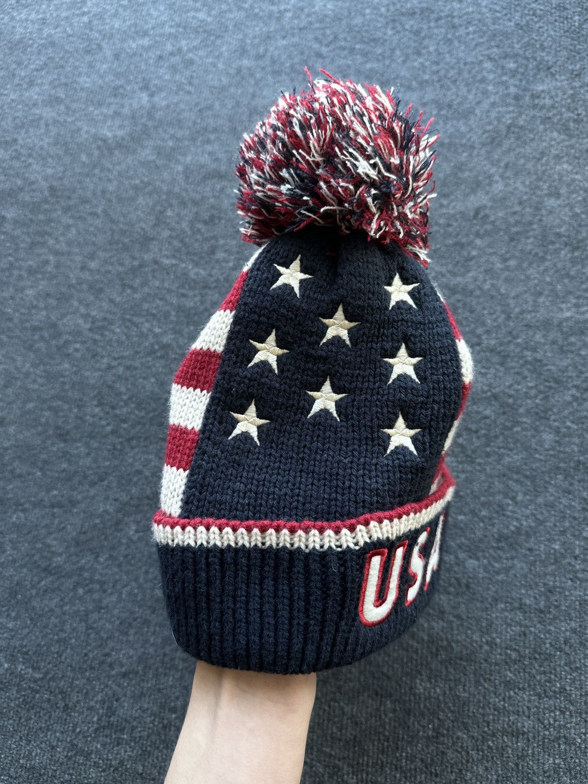 Other 🚨 VNTG USA FLAG LOGO KNITTED HAT BEANIE UNITED STATES Size ONE SIZE - 7 Thumbnail
