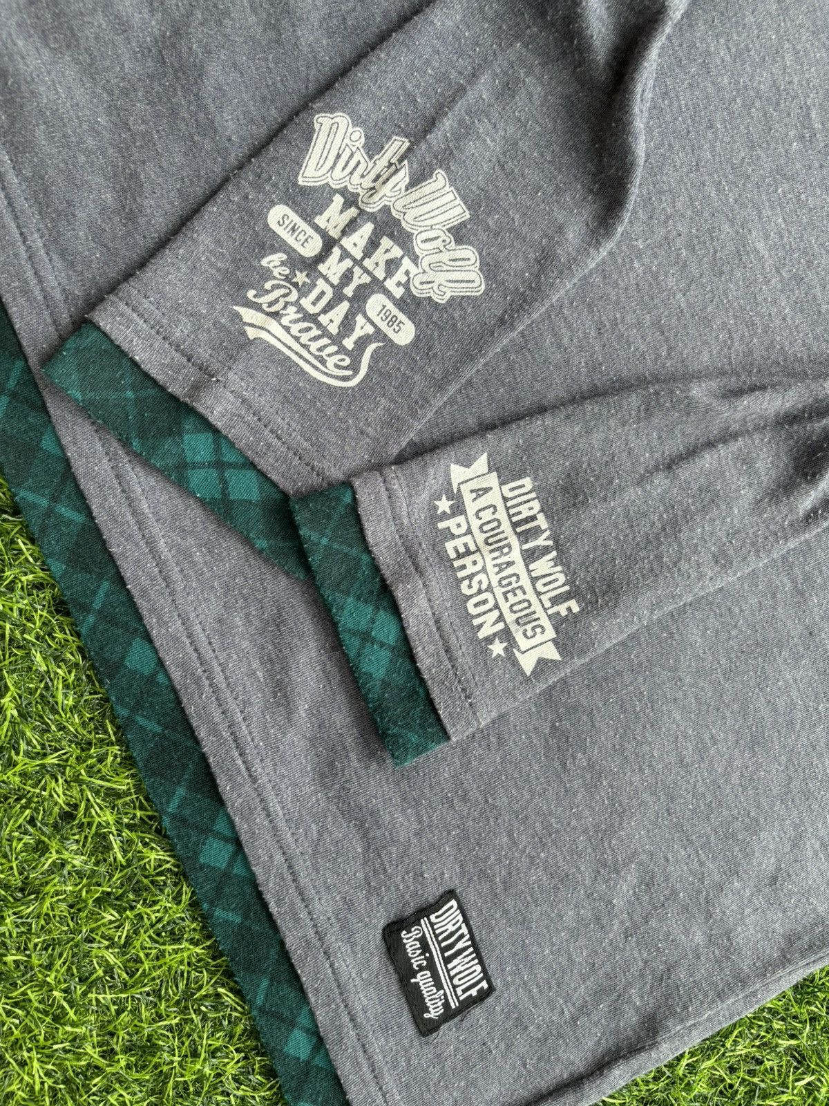 Hysteric Glamour Y2k Dirty Wolf Basic quality Longsleeve Size US M / EU 48-50 / 2 - 6 Thumbnail