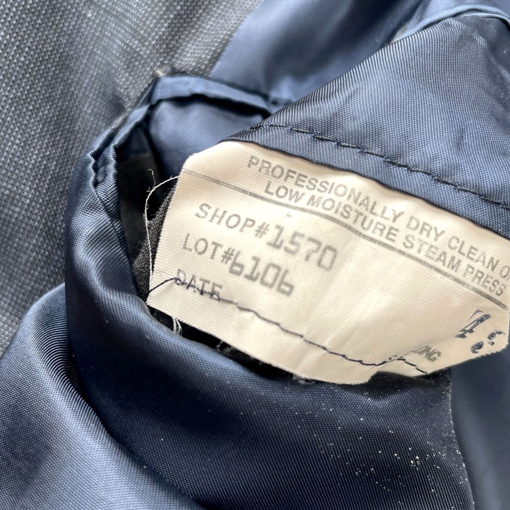 Brooks Brothers Vintage Brooks Brothers Suit Mens 43 Gray Notch Lapel Single Breasted 2 Piece Wool USA Coat Jacket Full Set Clothing Size 46R - 6 Thumbnail