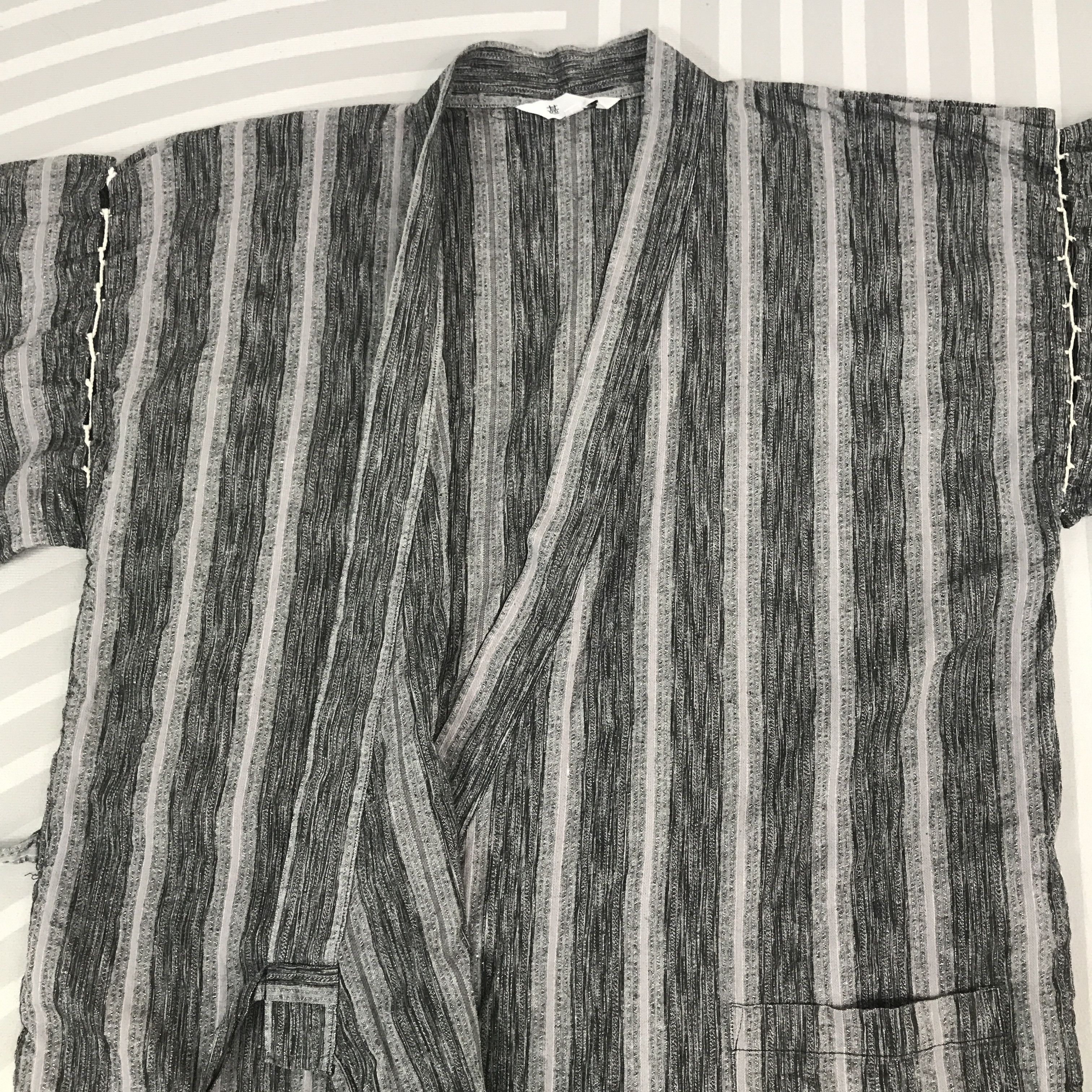 Japanese Brand × Vintage Vintage Japanese Brand Kimono jacket Size US L / EU 52-54 / 3 - 6 Thumbnail