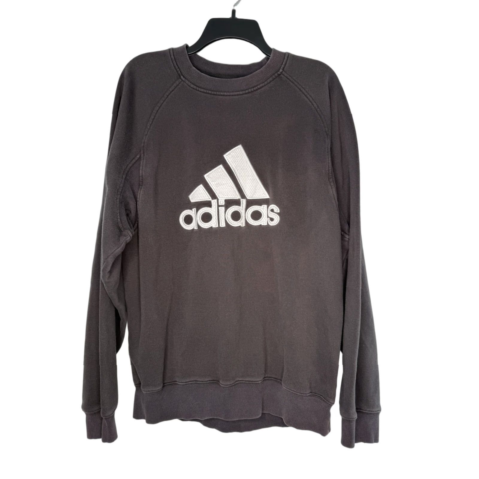 Adidas VINTAGE adidas Sweatshirt Mens L Pullover Crew Neck Black White Logo Sports 90s/2000s Mens Size US L / EU 52-54 / 3 - 1 Thumbnail