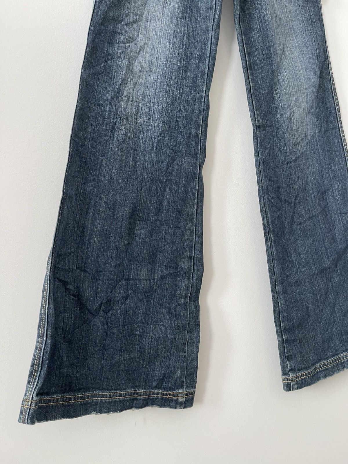 Levi's Rare Vintage LEVIS Lady Style Bootcut Flare Buckleback Style Size 29" - 8 Thumbnail