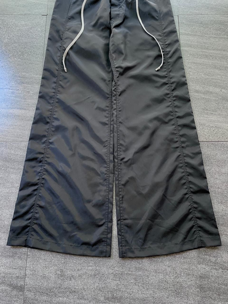 Rick Owens FREE TAX! Nylon Wideleg Pusher Pants Size US 34 / EU 50 - 3 Thumbnail