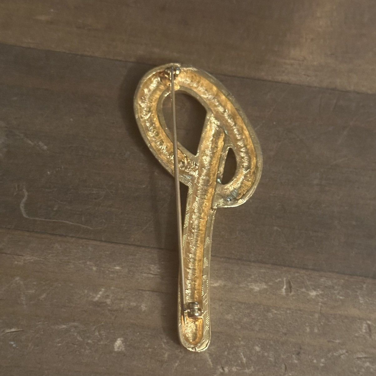 Vintage Vintage gold tone puffy letter P brooch Size ONE SIZE - 3 Thumbnail